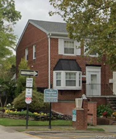 62-01 Douglaston Parkway, Douglaston, NY 11362