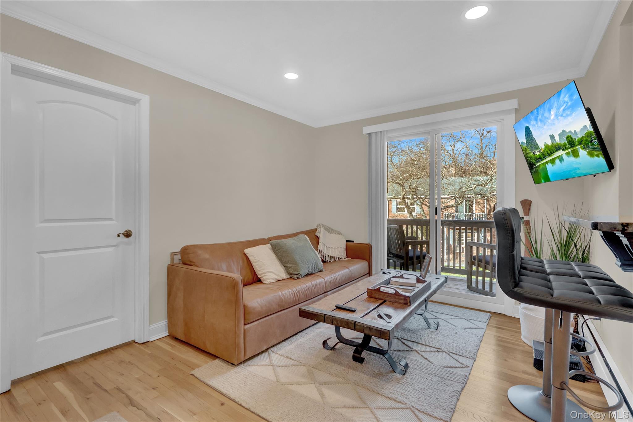 210 Fairharbor Drive # 210, Patchogue, NY 11772