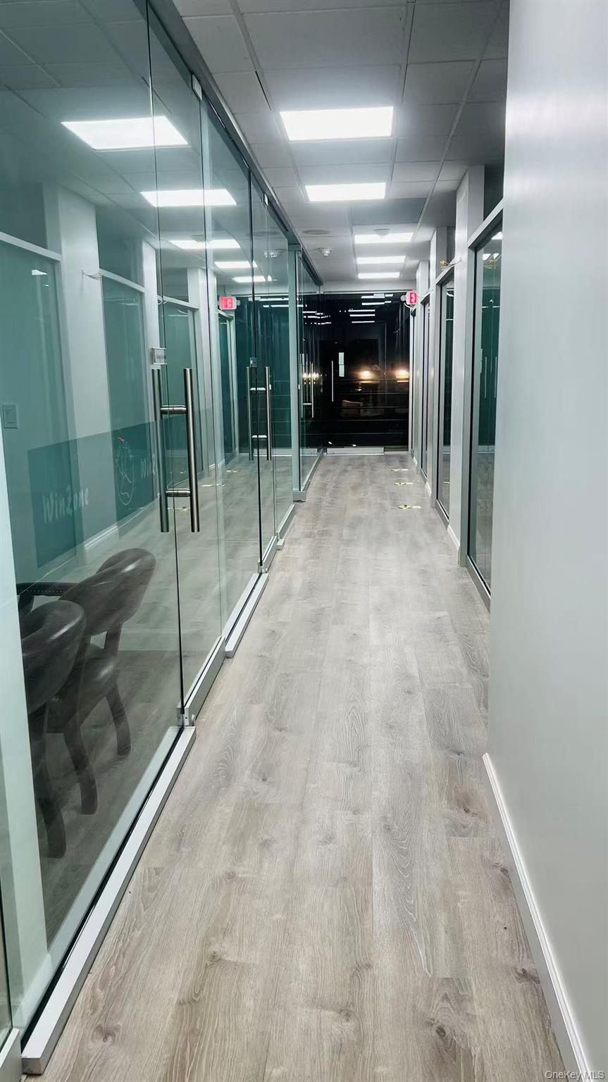 917 Northern Boulevard # 103, Great Neck, NY 11021