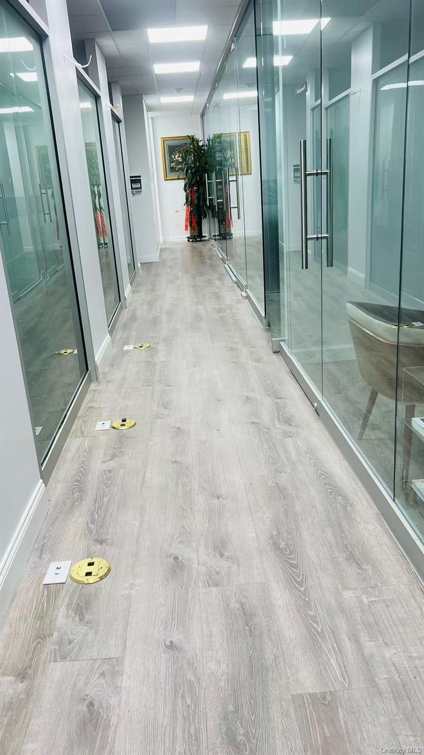 917 Northern Boulevard # 104, Great Neck, NY 11021