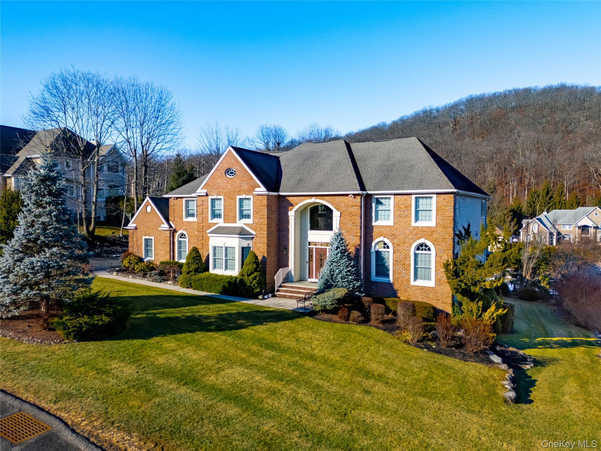 5 Beaver Pond Court, Stony Point, NY 10980