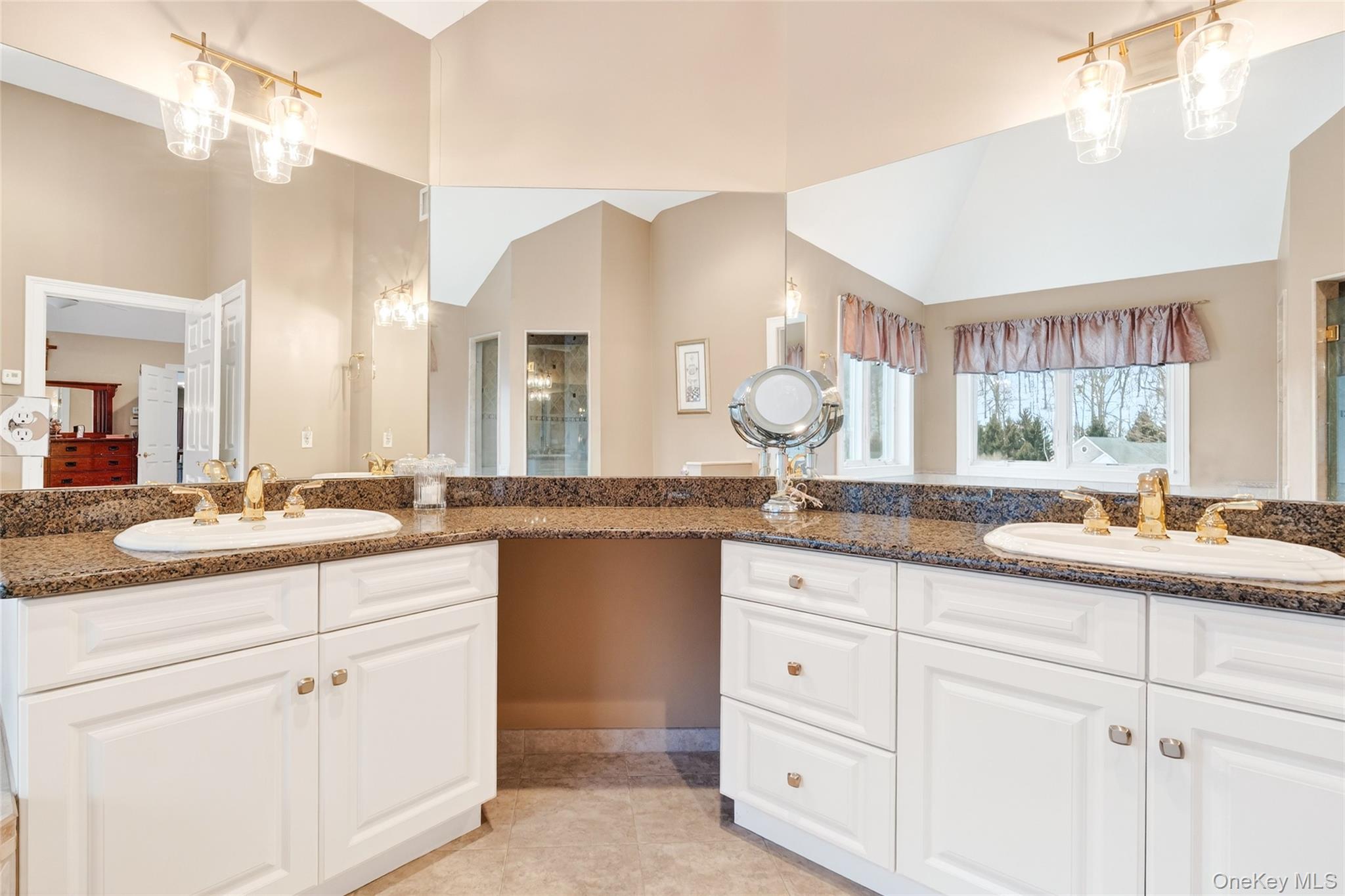 5 Beaver Pond Court, Stony Point, NY 10980