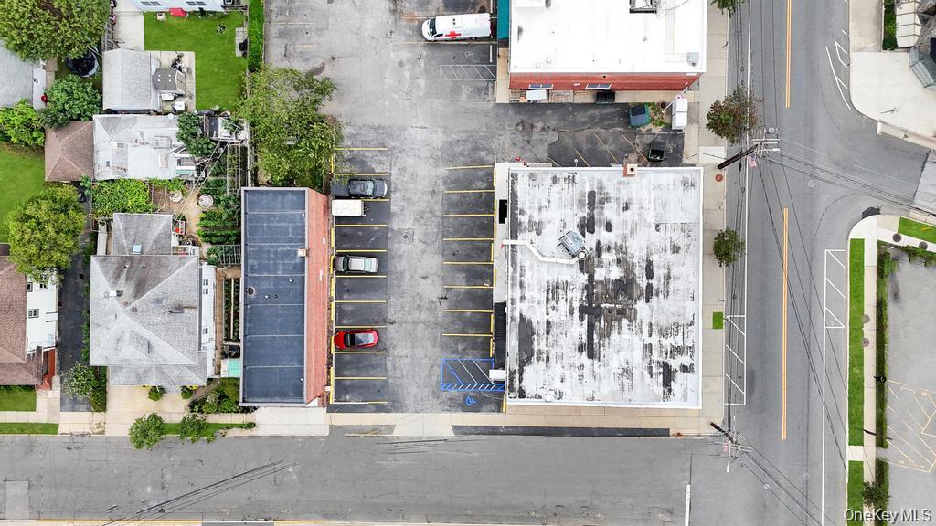 185 Willis Avenue # 1, Mineola, NY 11501