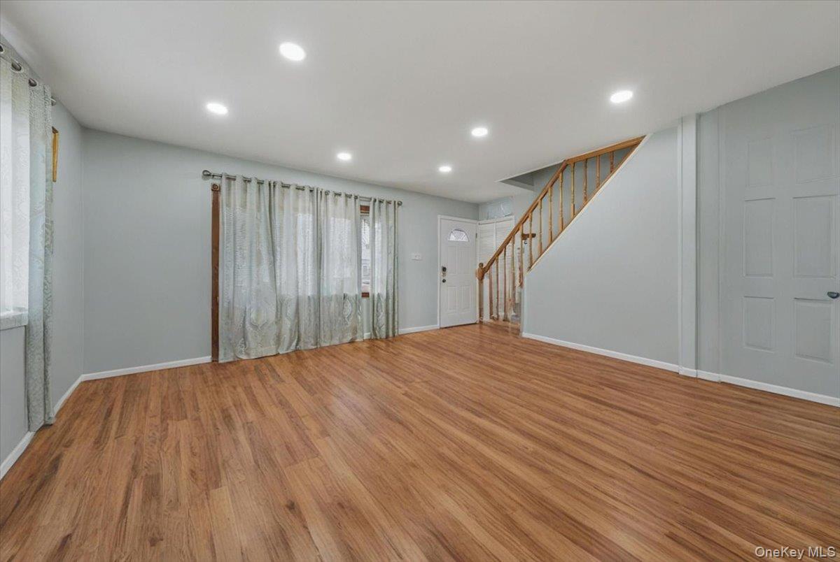 11 Crescent Street, Hicksville, NY 11801