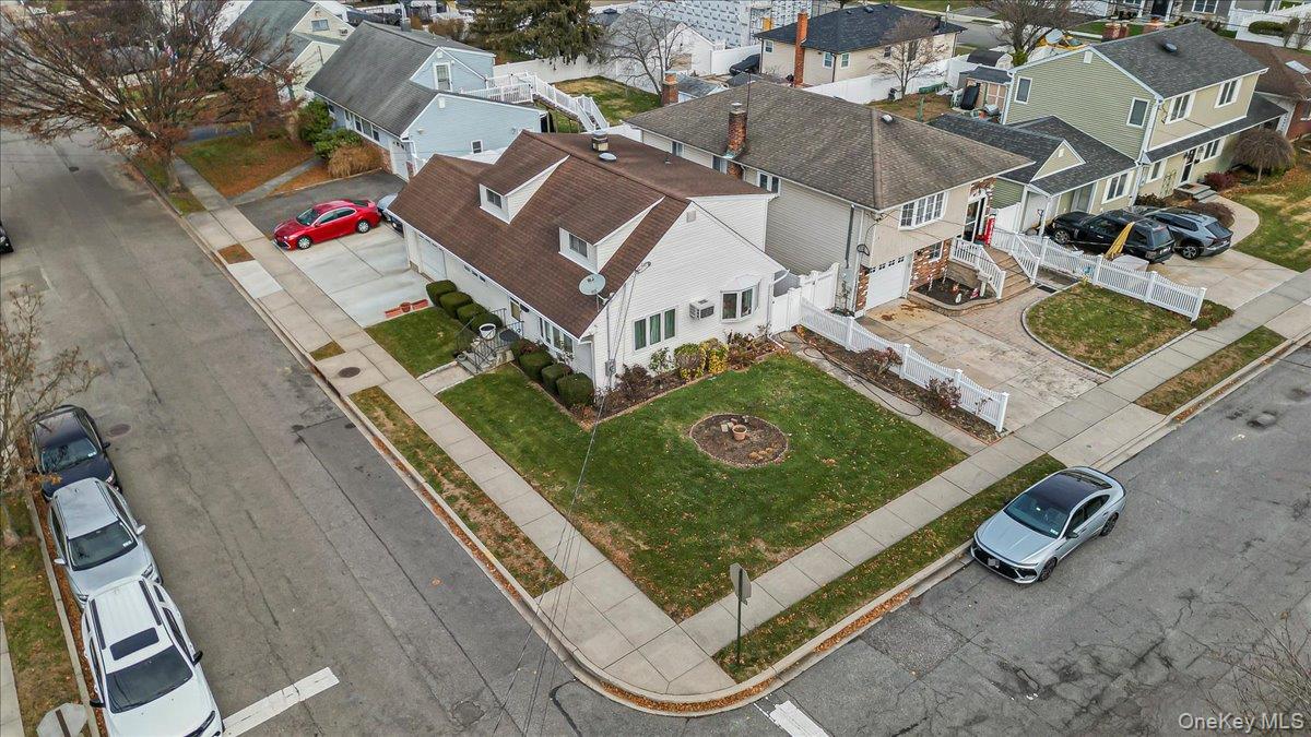 11 Crescent Street, Hicksville, NY 11801