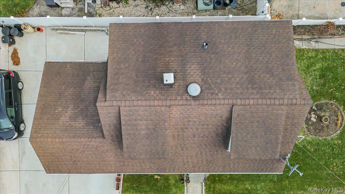 11 Crescent Street, Hicksville, NY 11801