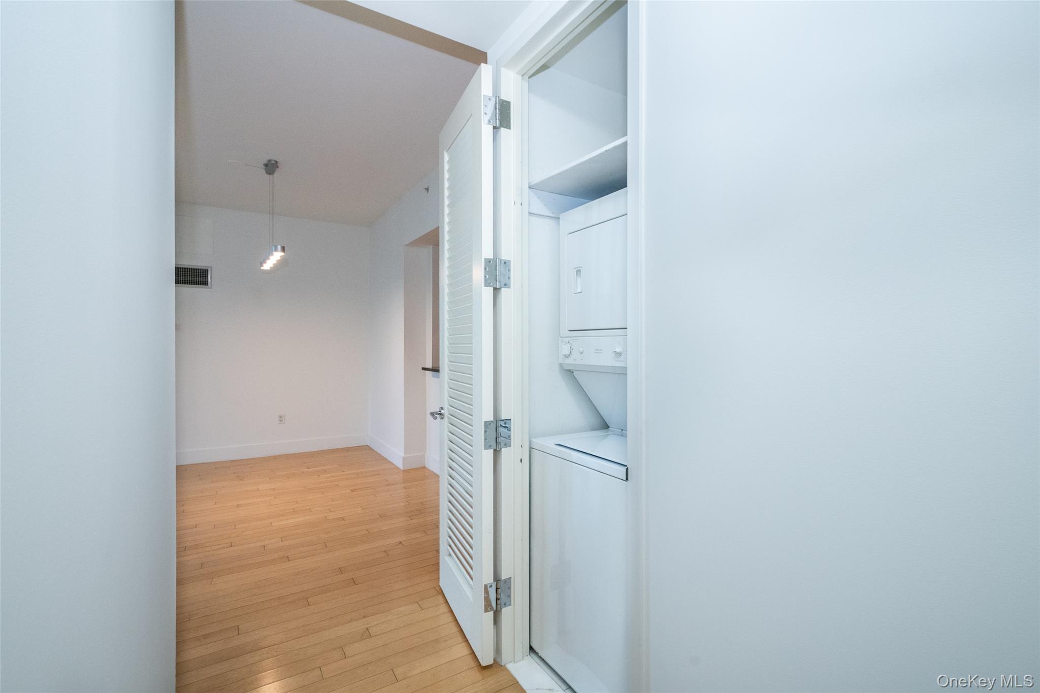 175 Huguenot Street # 1401, New Rochelle, NY 10801