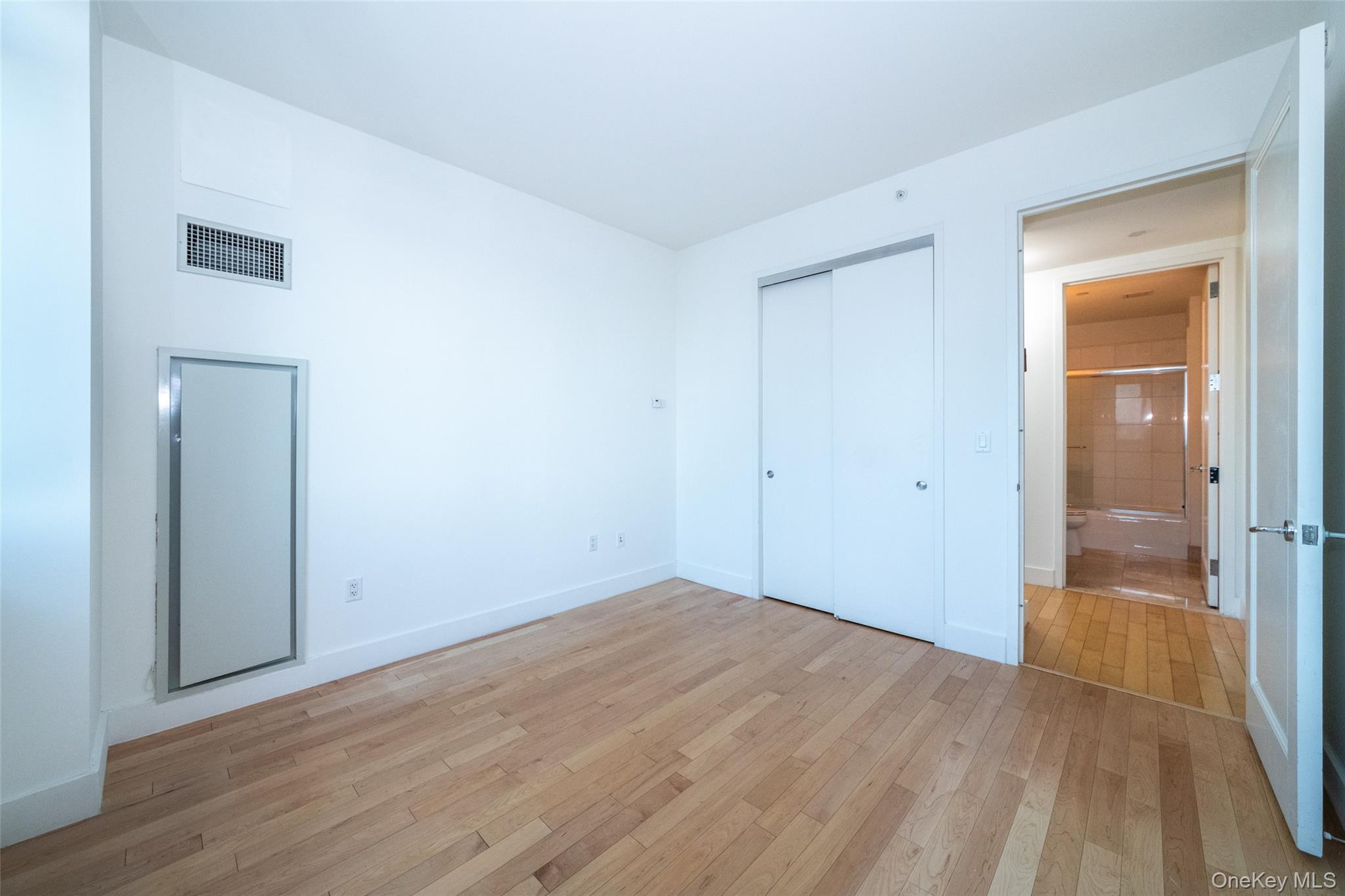 175 Huguenot Street # 1401, New Rochelle, NY 10801