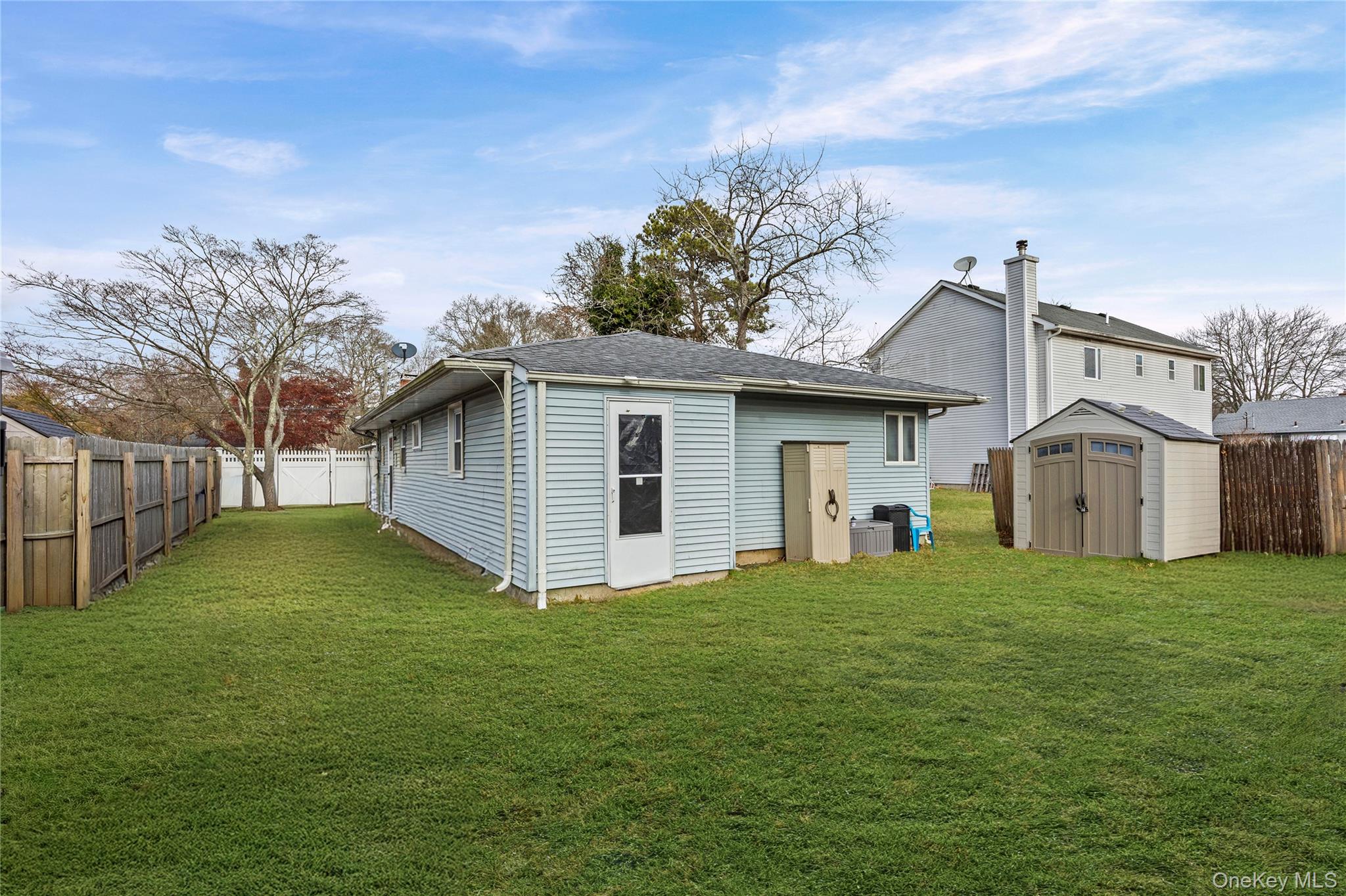 40 Fairview Drive, Shirley, NY 11967