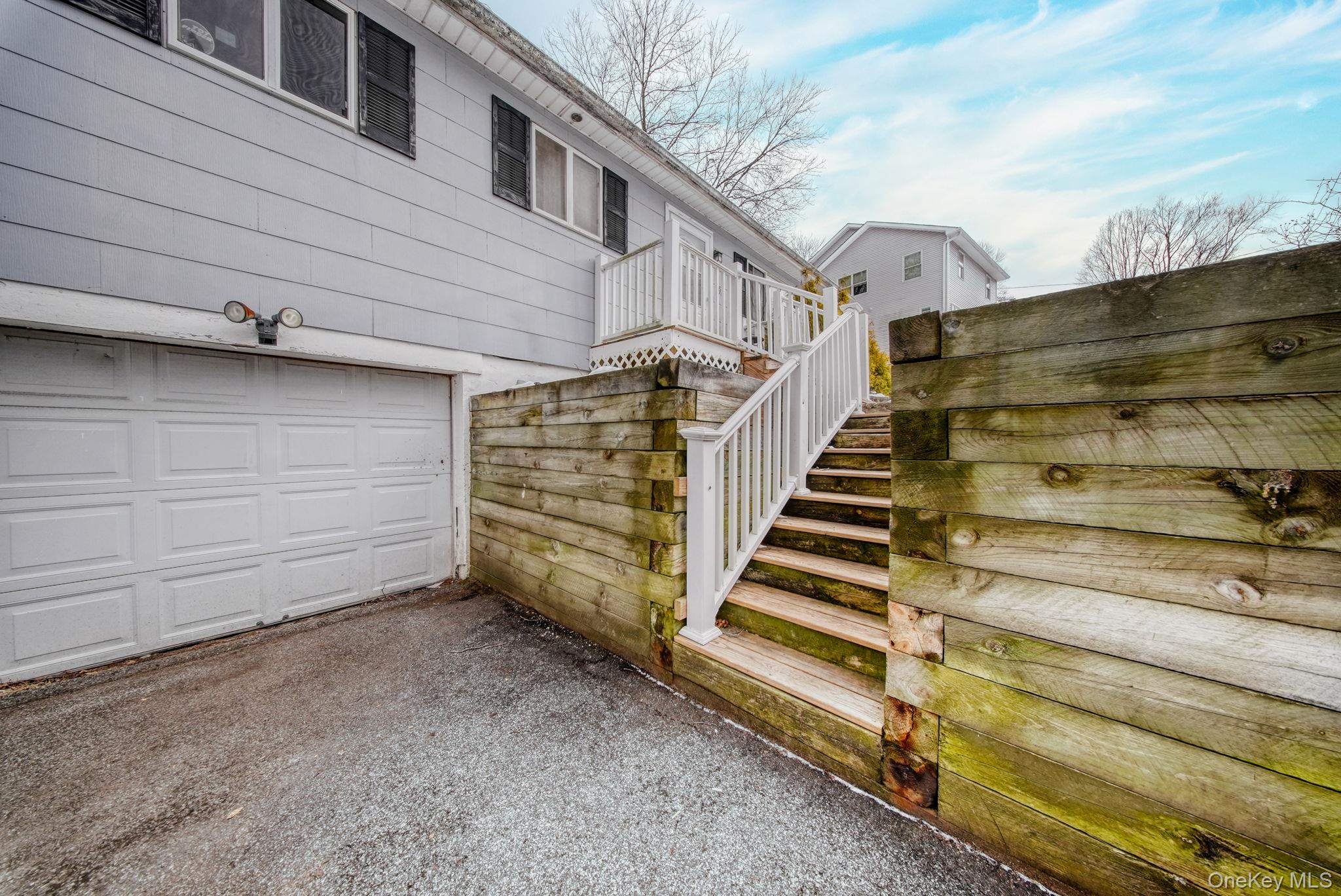 96 Duelk Avenue, Monroe, NY 10950