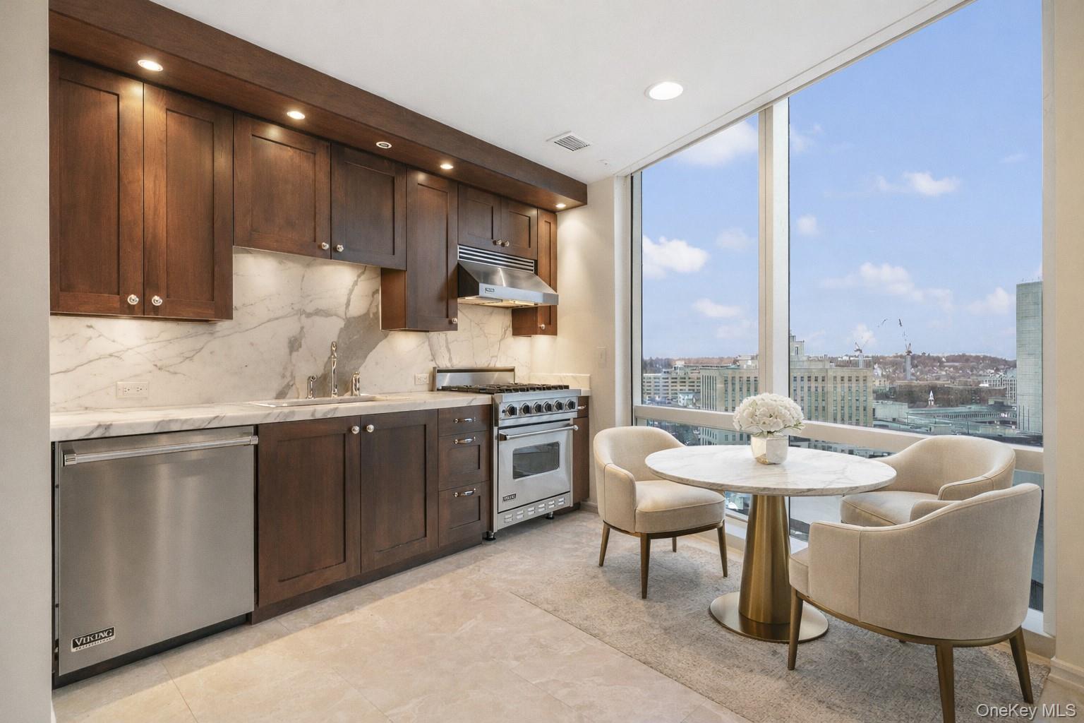 1 Renaissance Square # 15E, White Plains, NY 10601