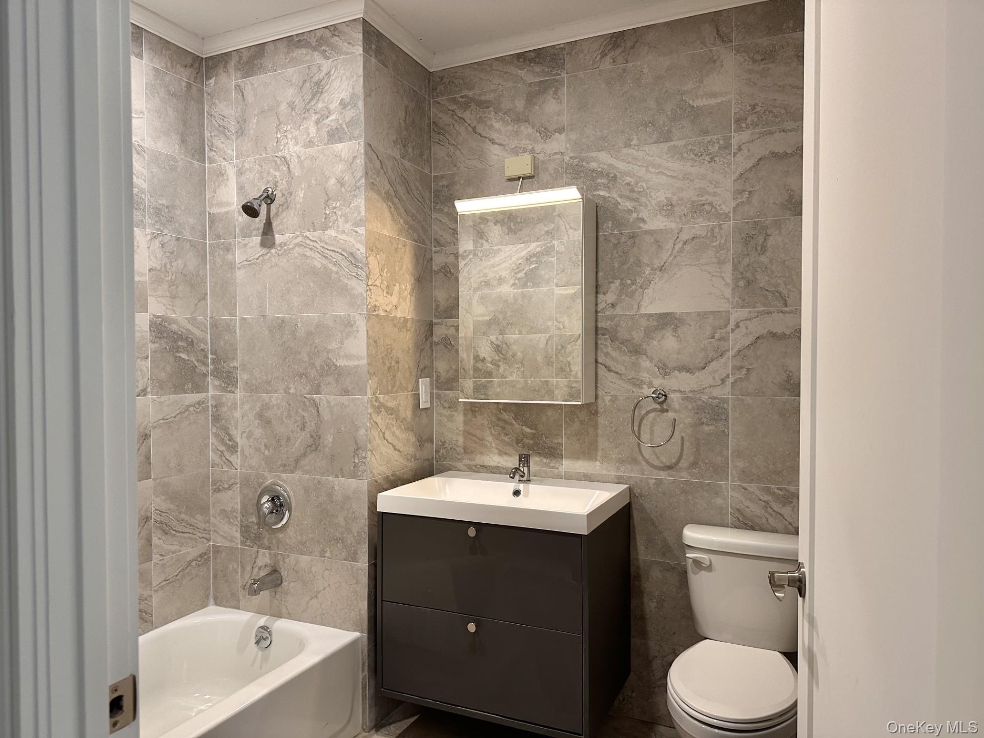 362 W MERRICK Road # 105, Valley Stream, NY 11580