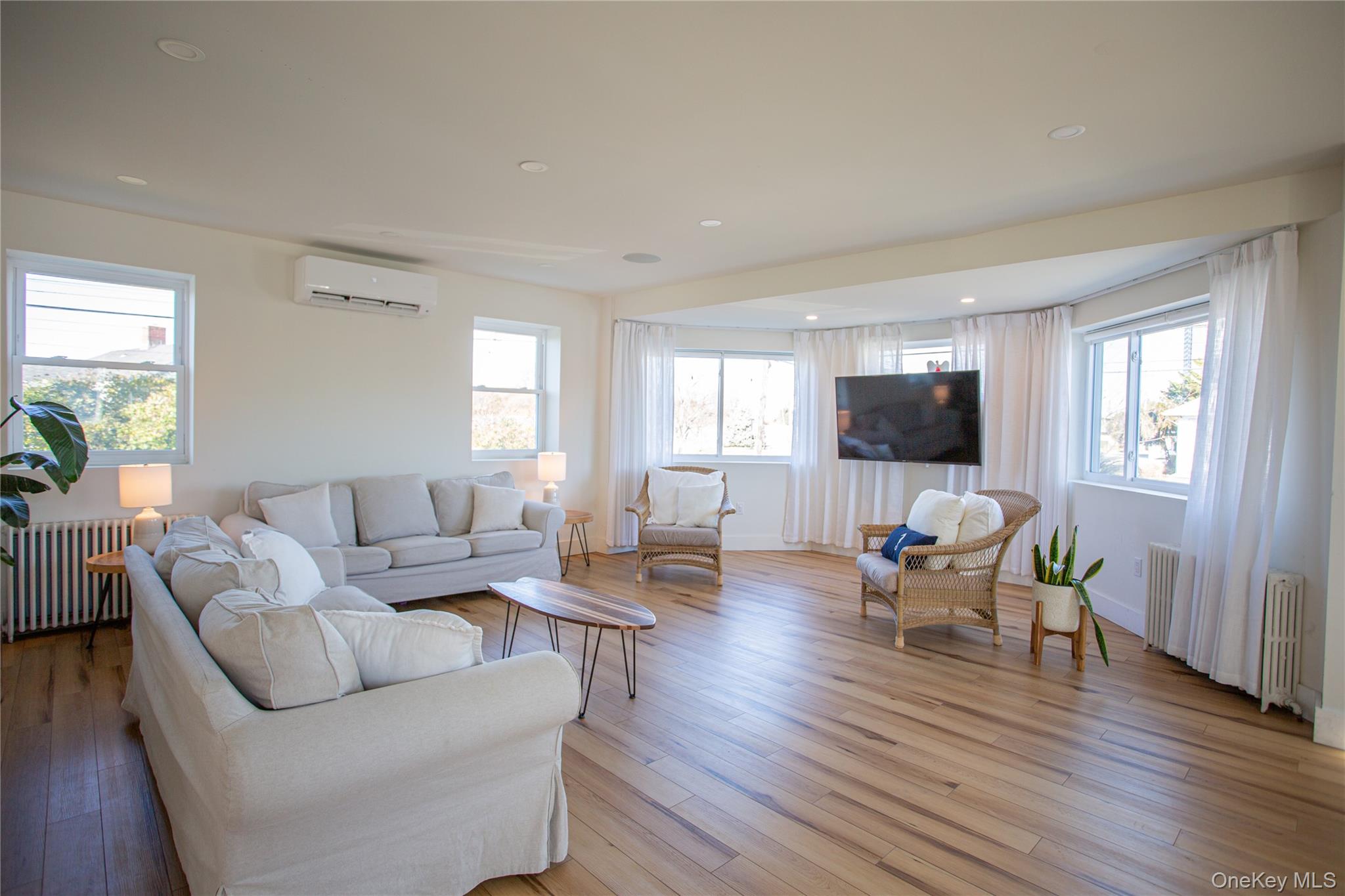 2175 Bay Boulevard, Atlantic Beach, NY 11509