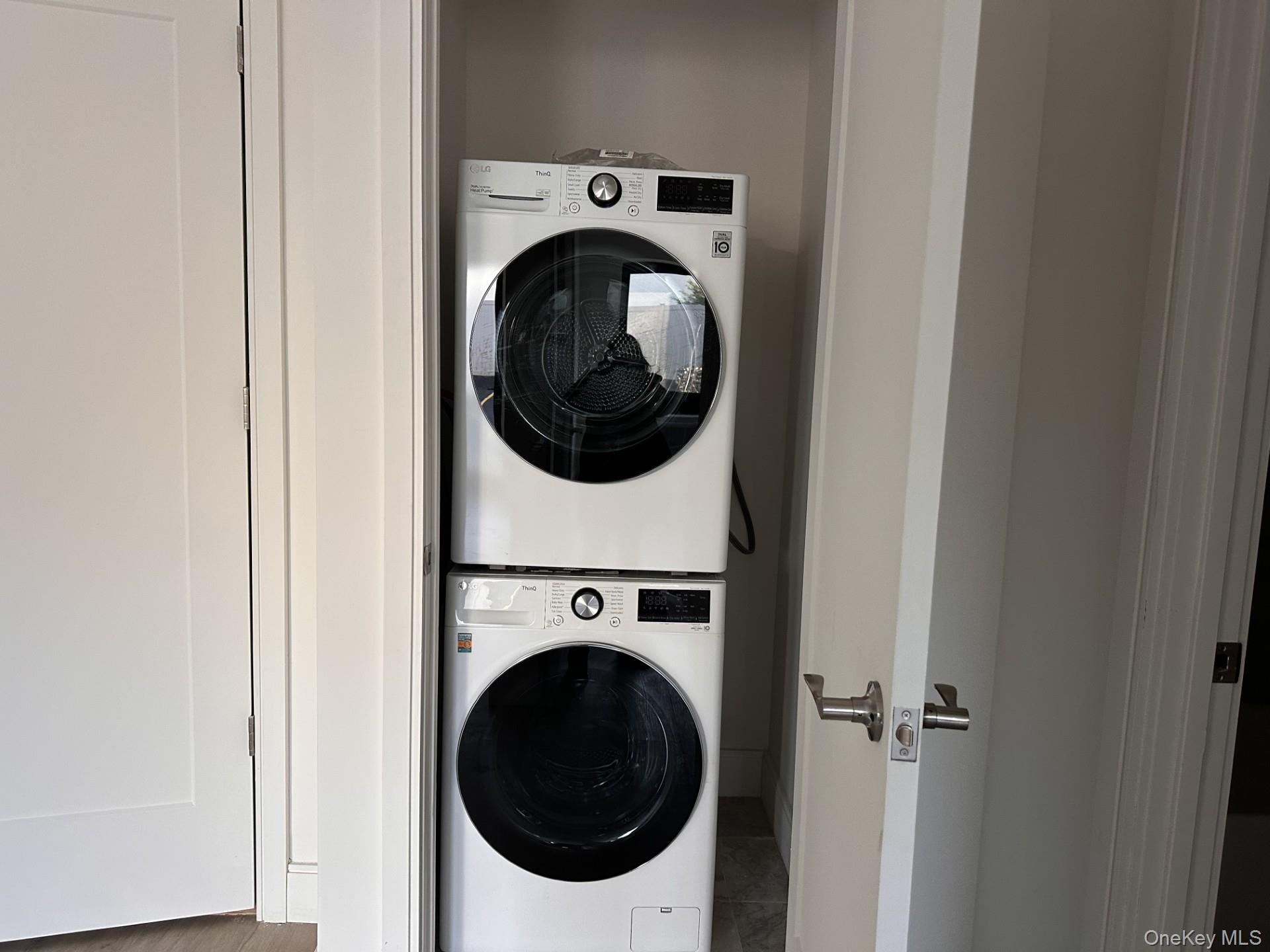 362 W MERRICK Road # 106, Valley Stream, NY 11580