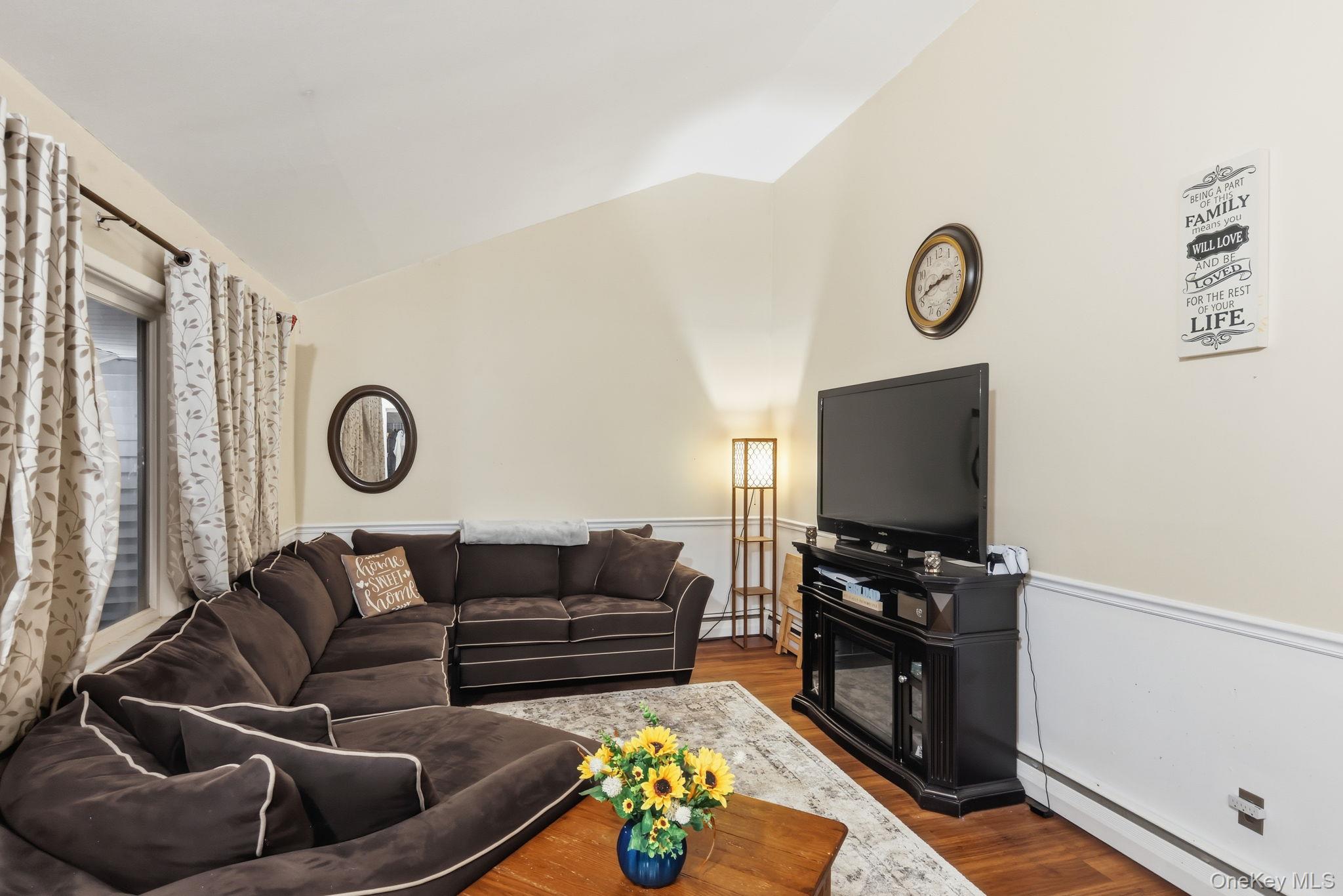 6 Liss Road, Wappingers Falls, NY 12590