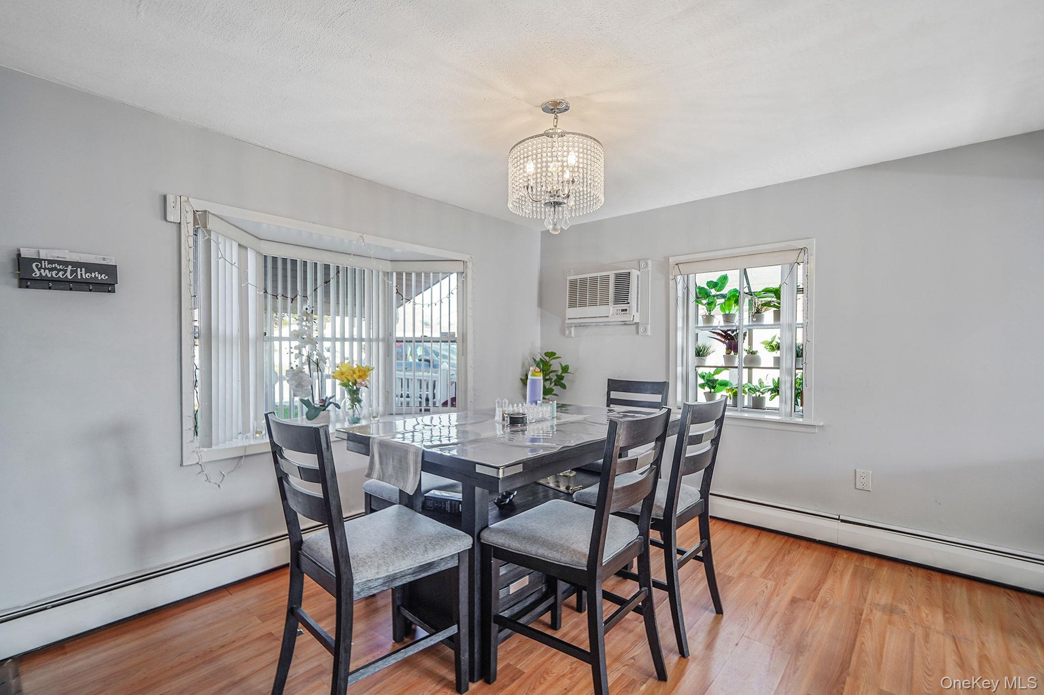 32 Needle Lane, Levittown, NY 11756