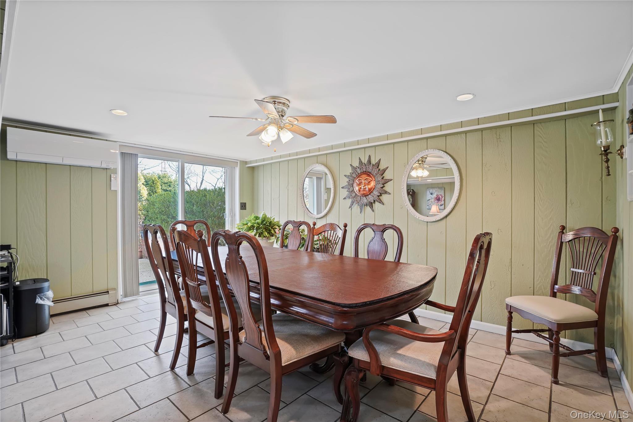 6035 75th Street, Middle Village, NY 11379