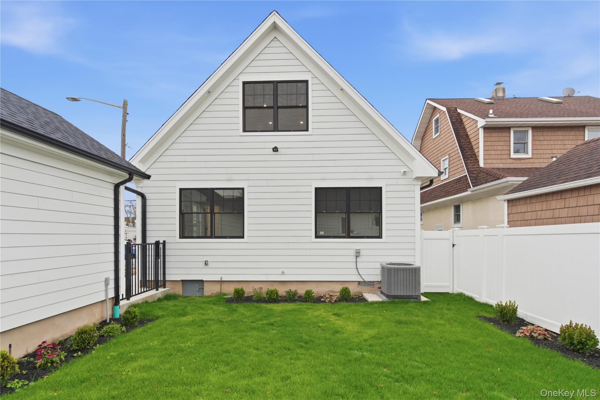 6 Cammerer Avenue, East Rockaway, NY 11518