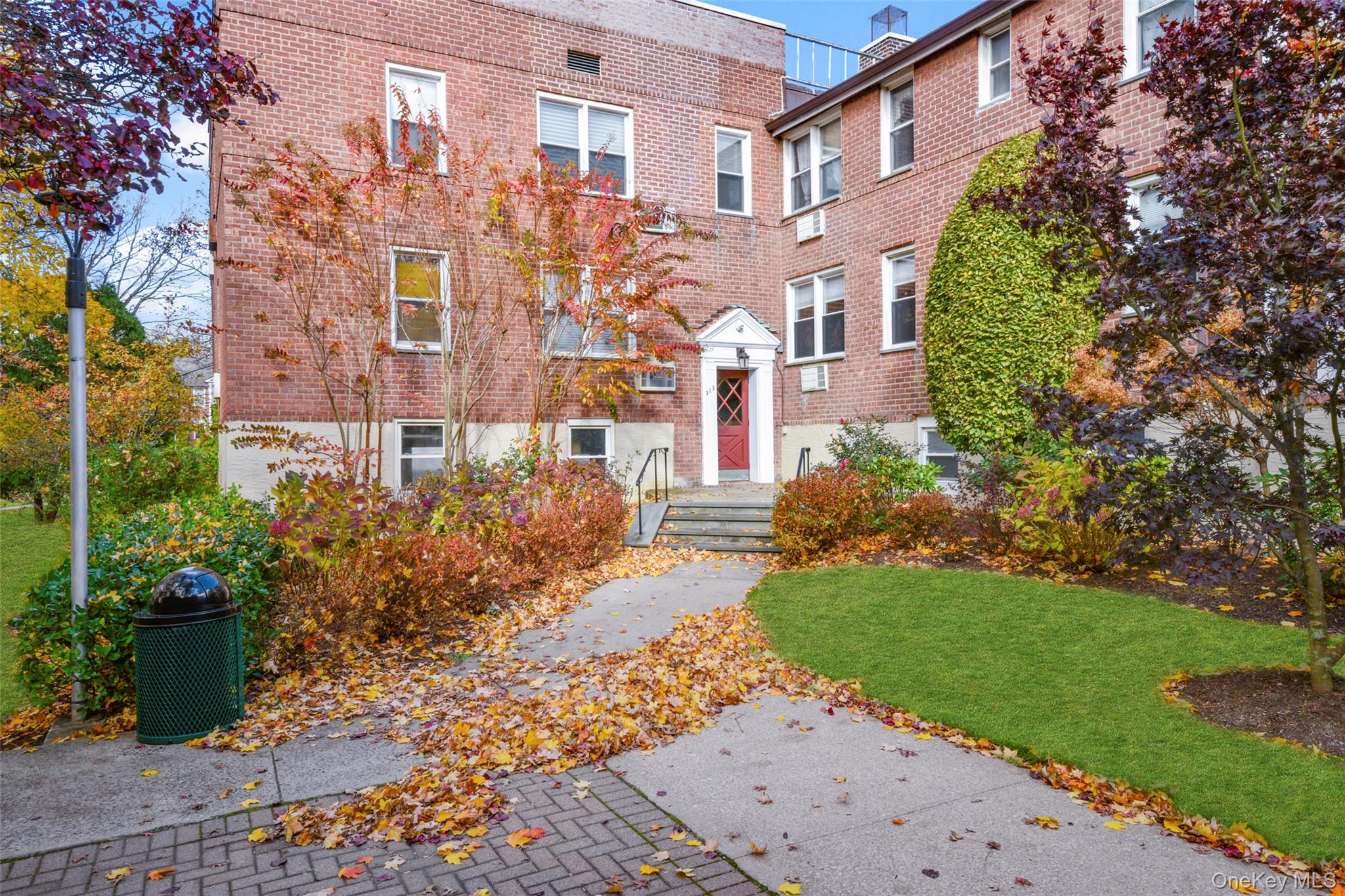 315 Palmer Terrace # 1E, Mamaroneck, NY 10543