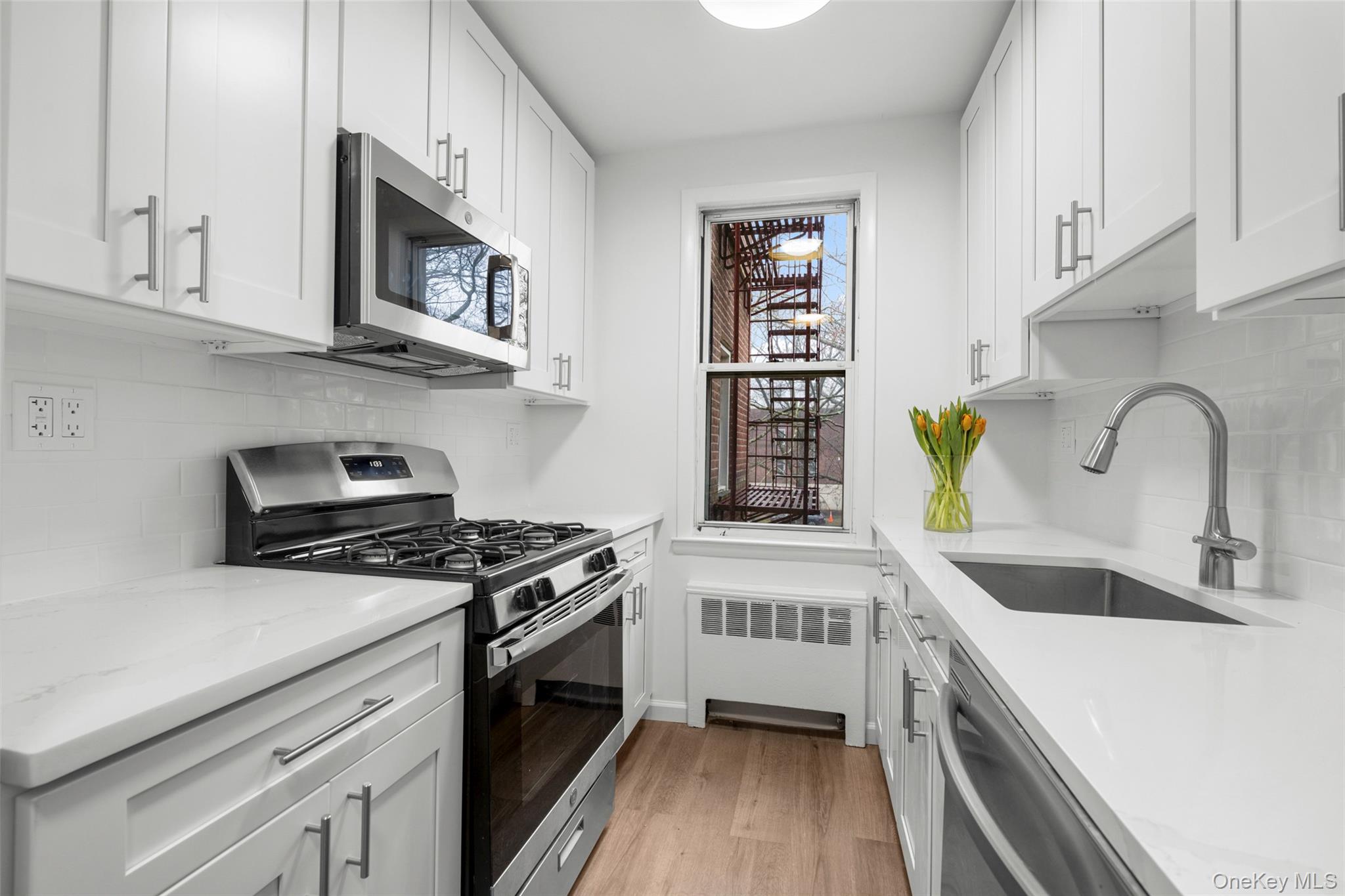 315 Palmer Terrace # 1E, Mamaroneck, NY 10543