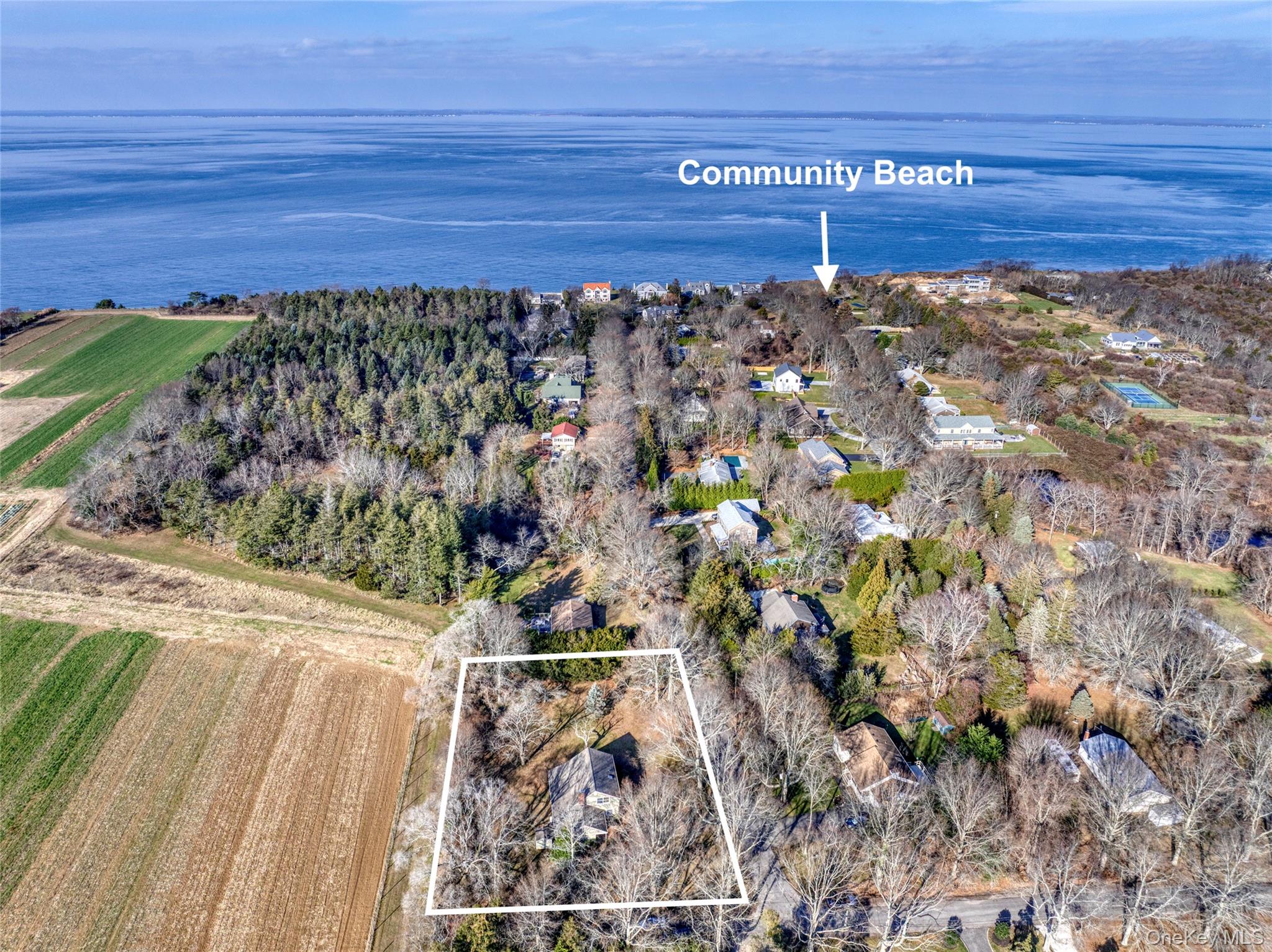 65 Greenway W, Orient, NY 11957