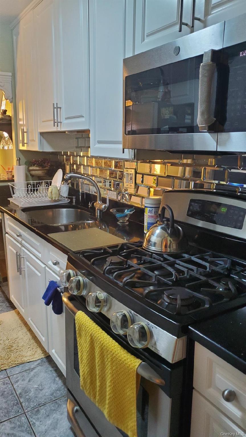 8509 151st Avenue # 3N, Howard Beach, NY 11414