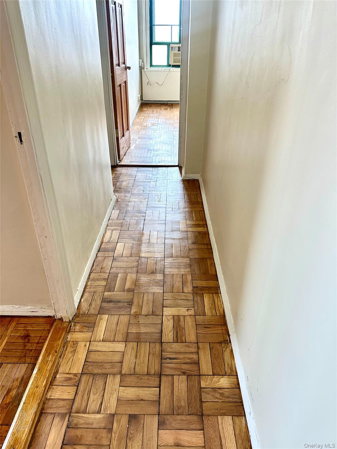 20 Metropolitan Oval # 11A, Bronx, NY 10462