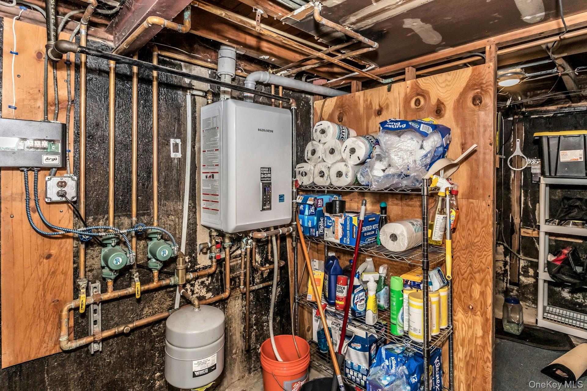 133 Baker Court, Island Park, NY 11558