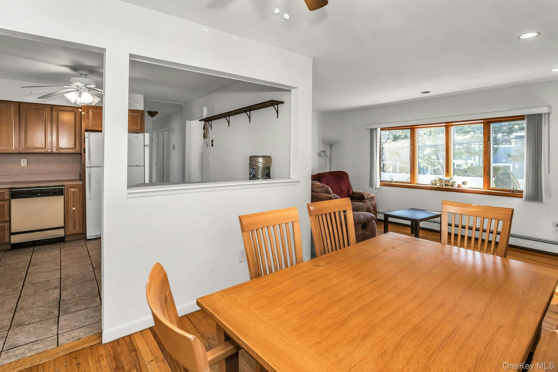 133 Baker Court, Island Park, NY 11558