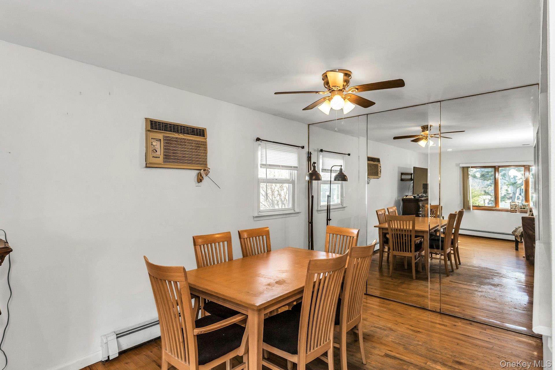 133 Baker Court, Island Park, NY 11558