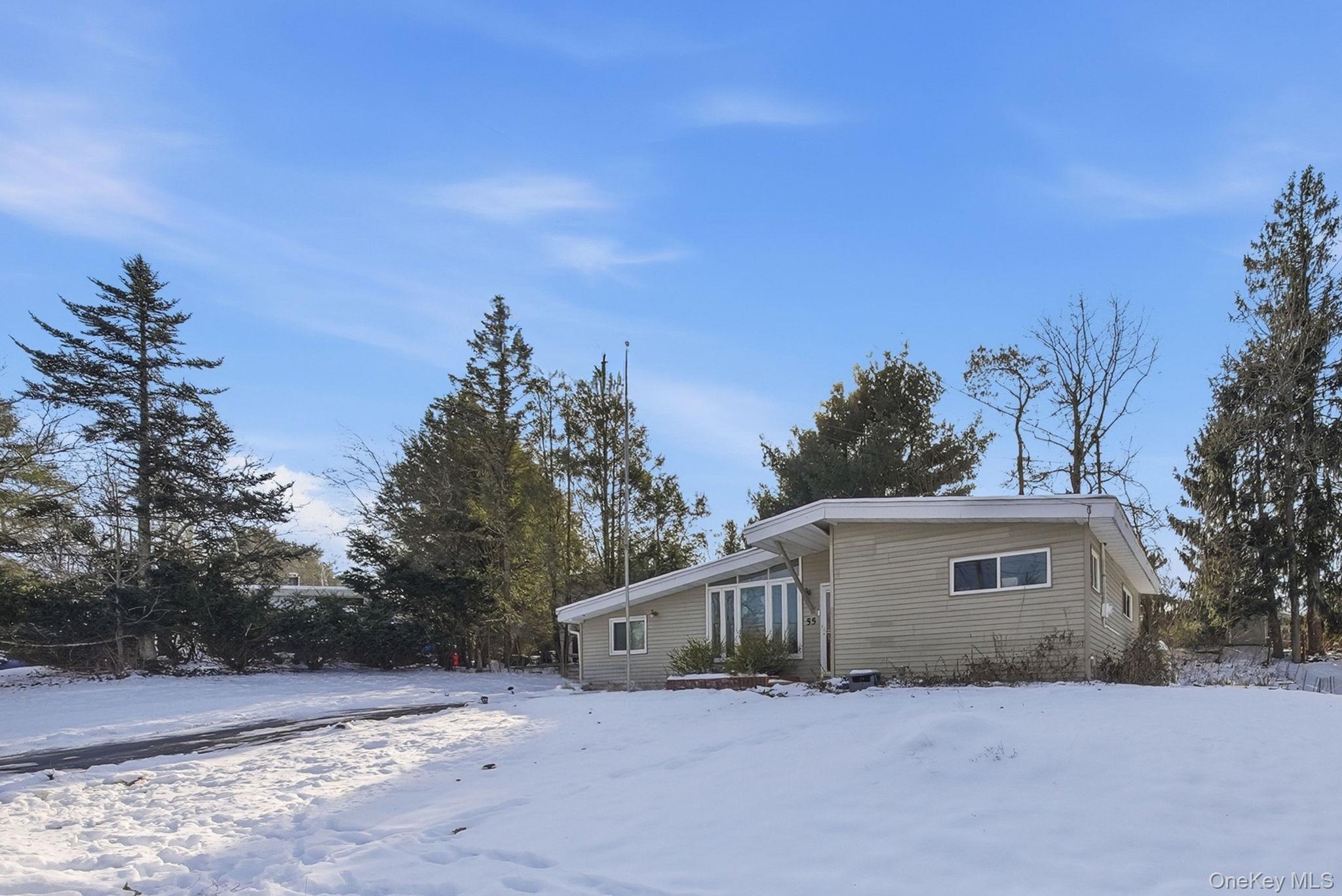 55 Straight Path, Rock Hill, NY 12775