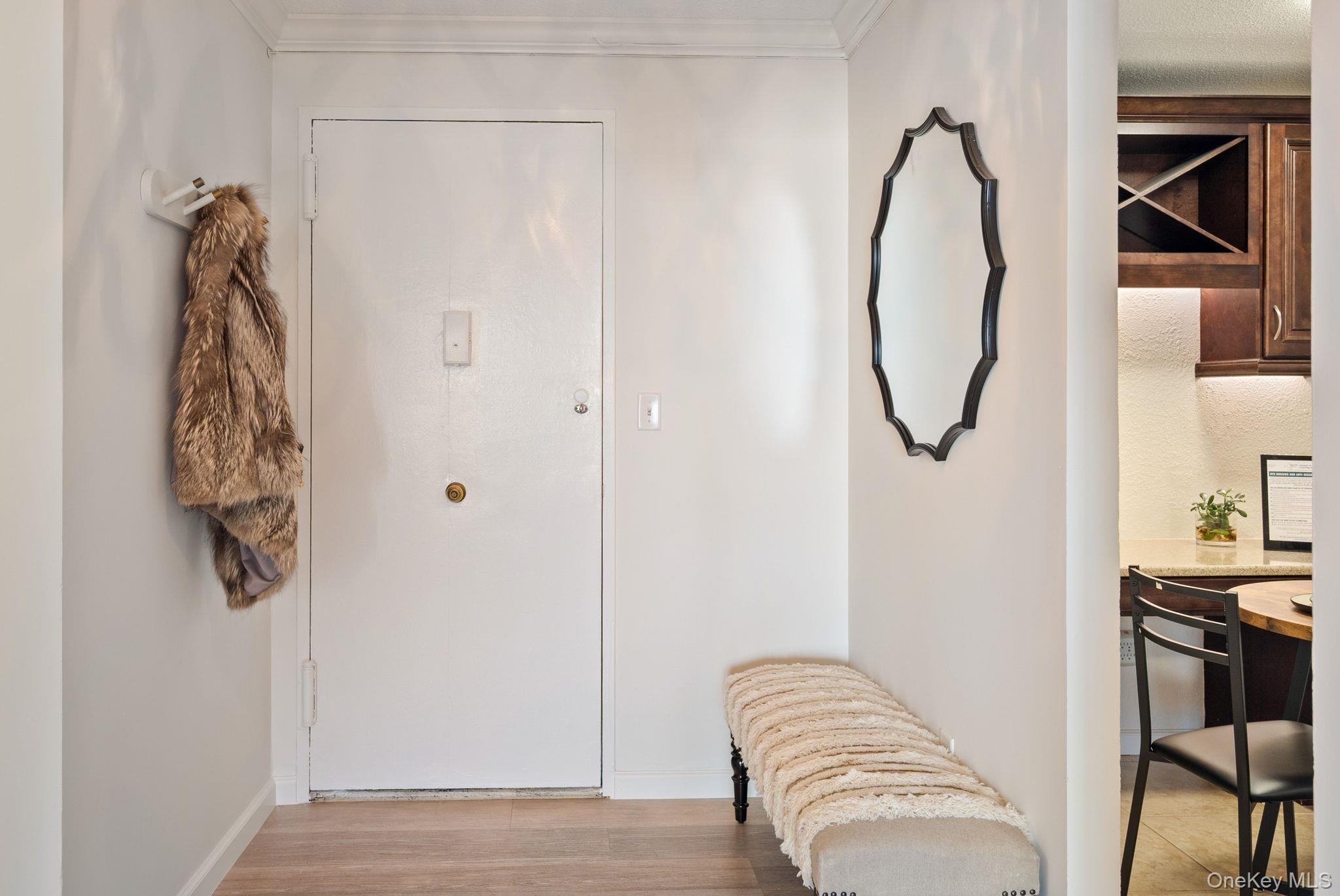 400 High Point Drive # PH5, Hartsdale, NY 10530