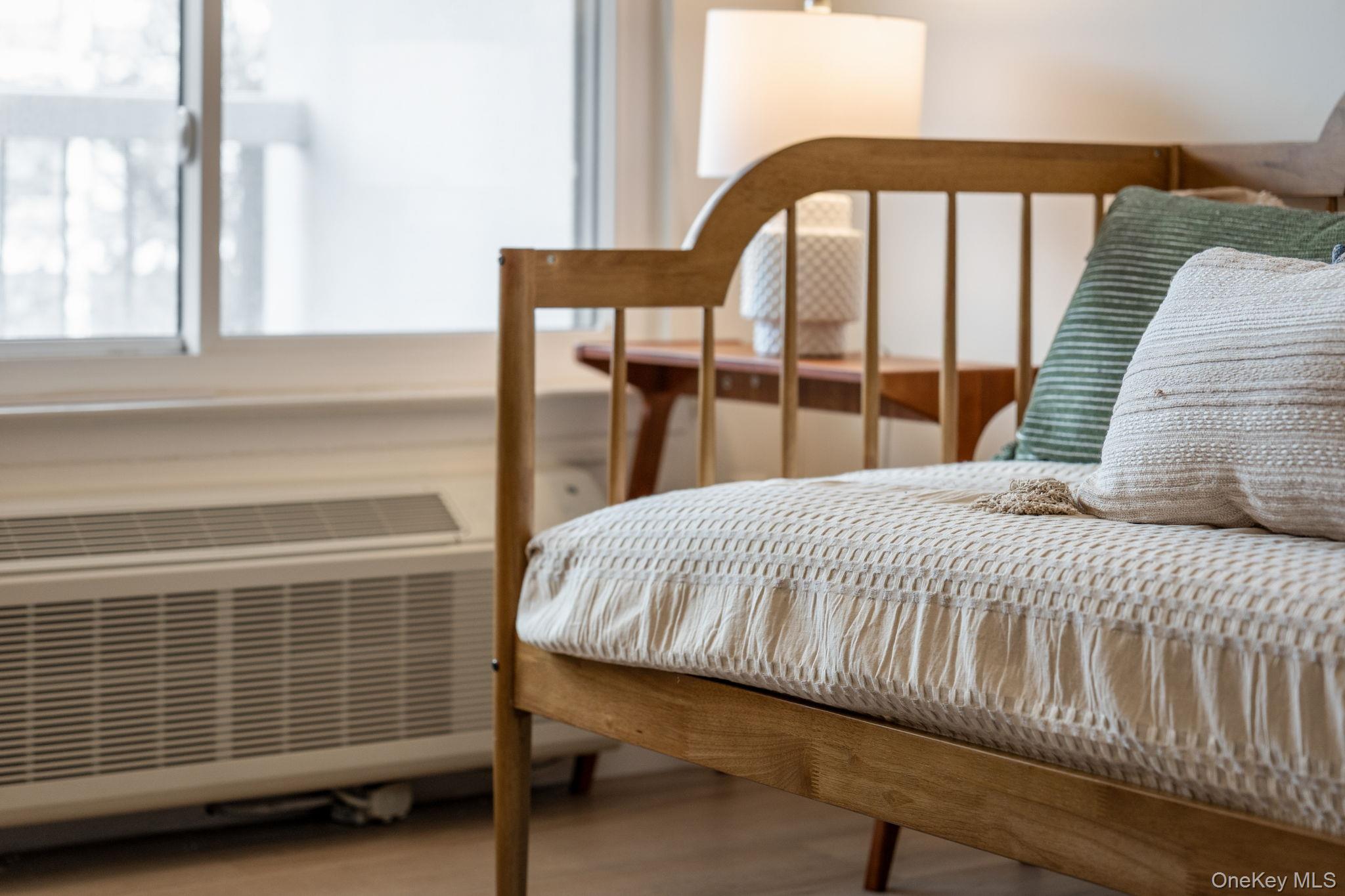 400 High Point Drive # PH5, Hartsdale, NY 10530