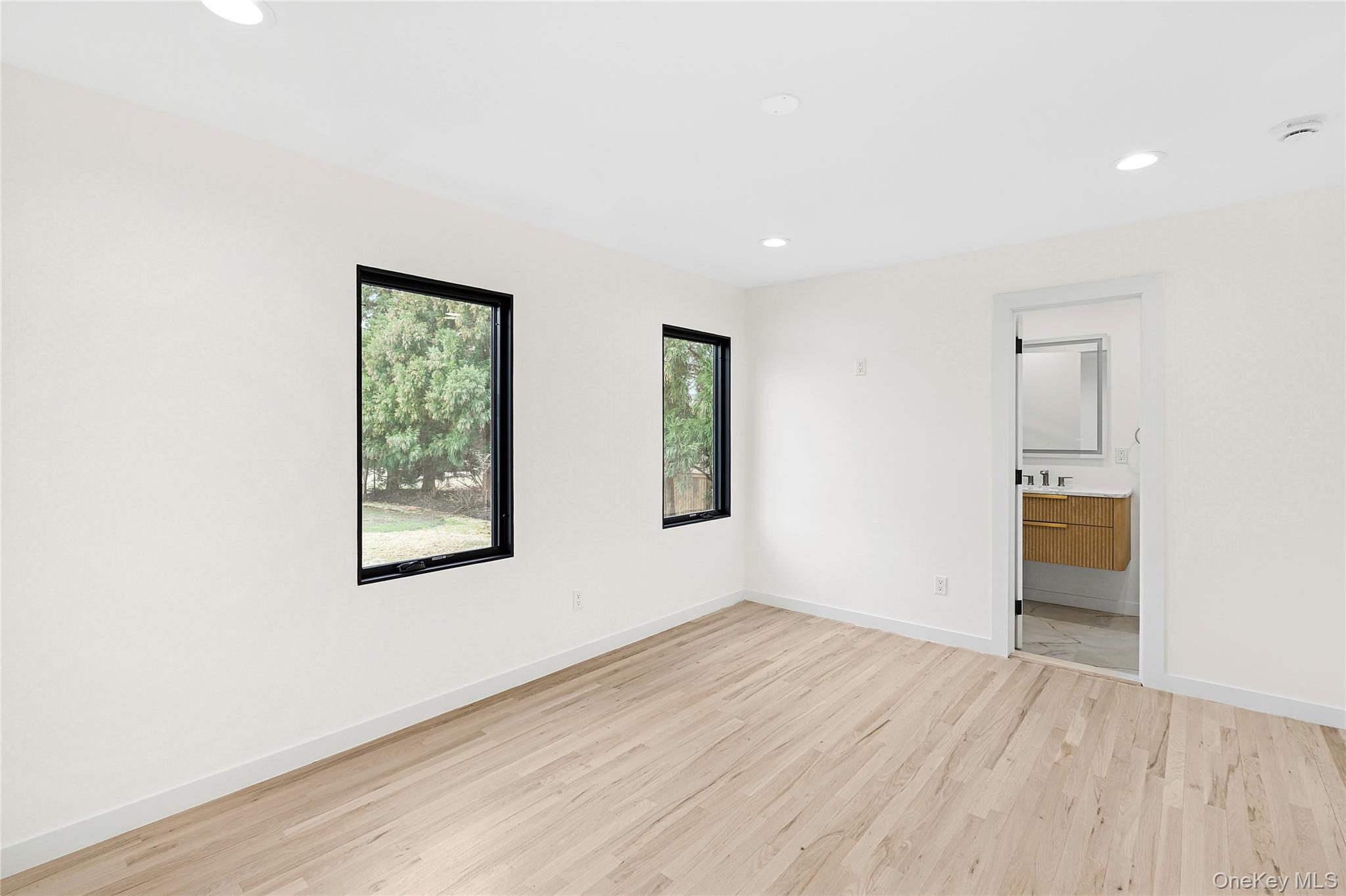 3 Shore Lane, Westhampton, NY 11977