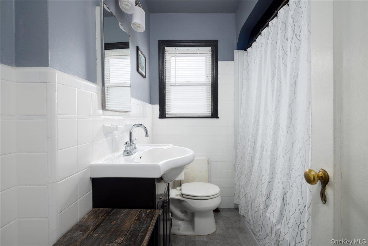 1746 Rockville Drive, Baldwin, NY 11510