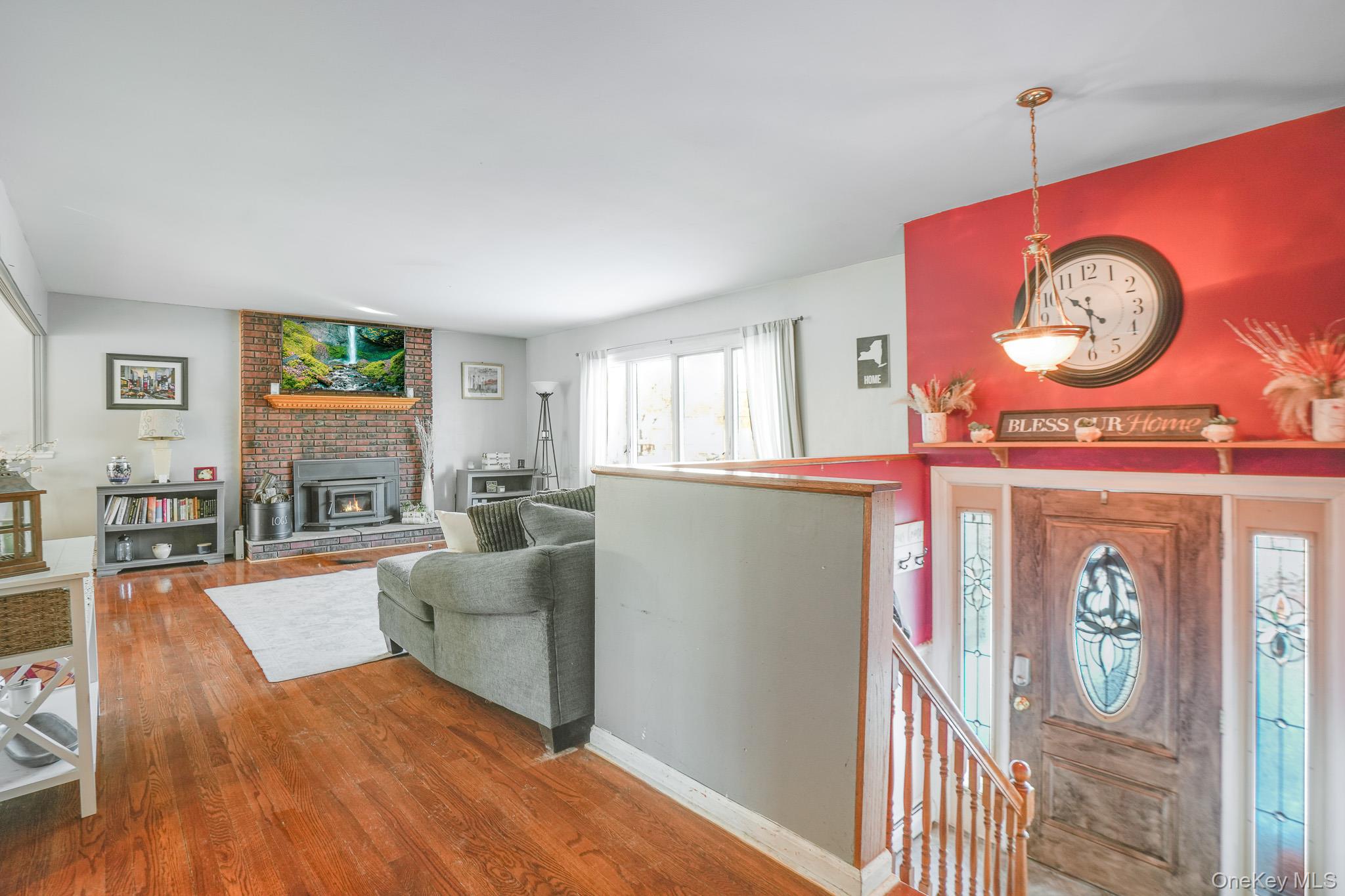 7 Russ Place, Wappingers Falls, NY 12590