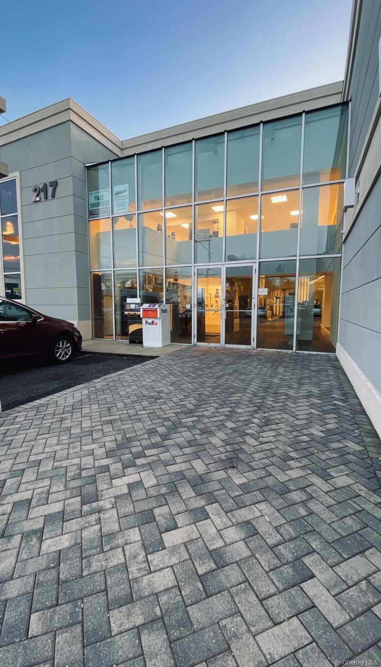 217 Merrick Road # 103, Amityville, NY 11701