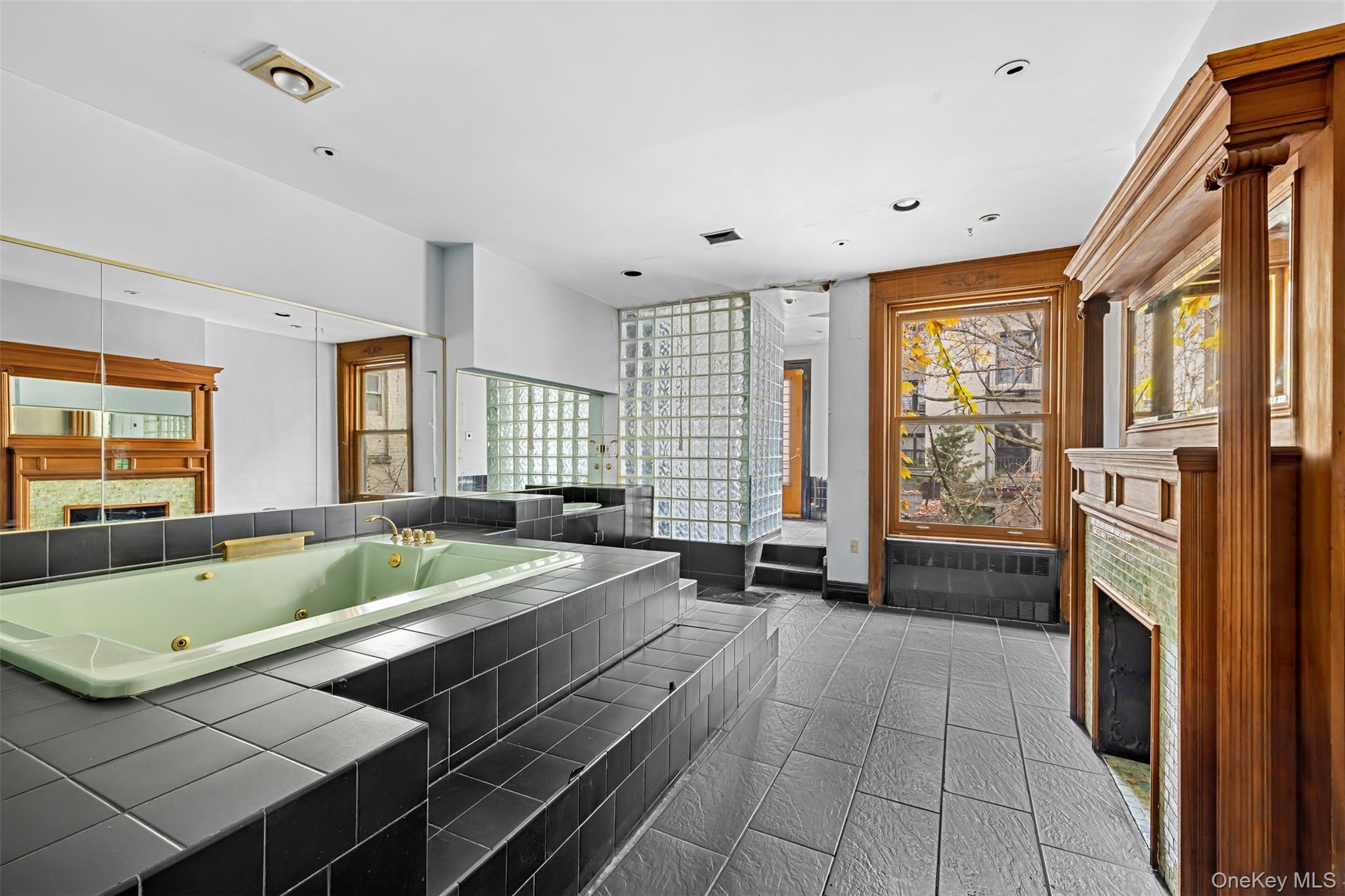 28 Hamilton Terrace, New York (Manhattan), NY 10031