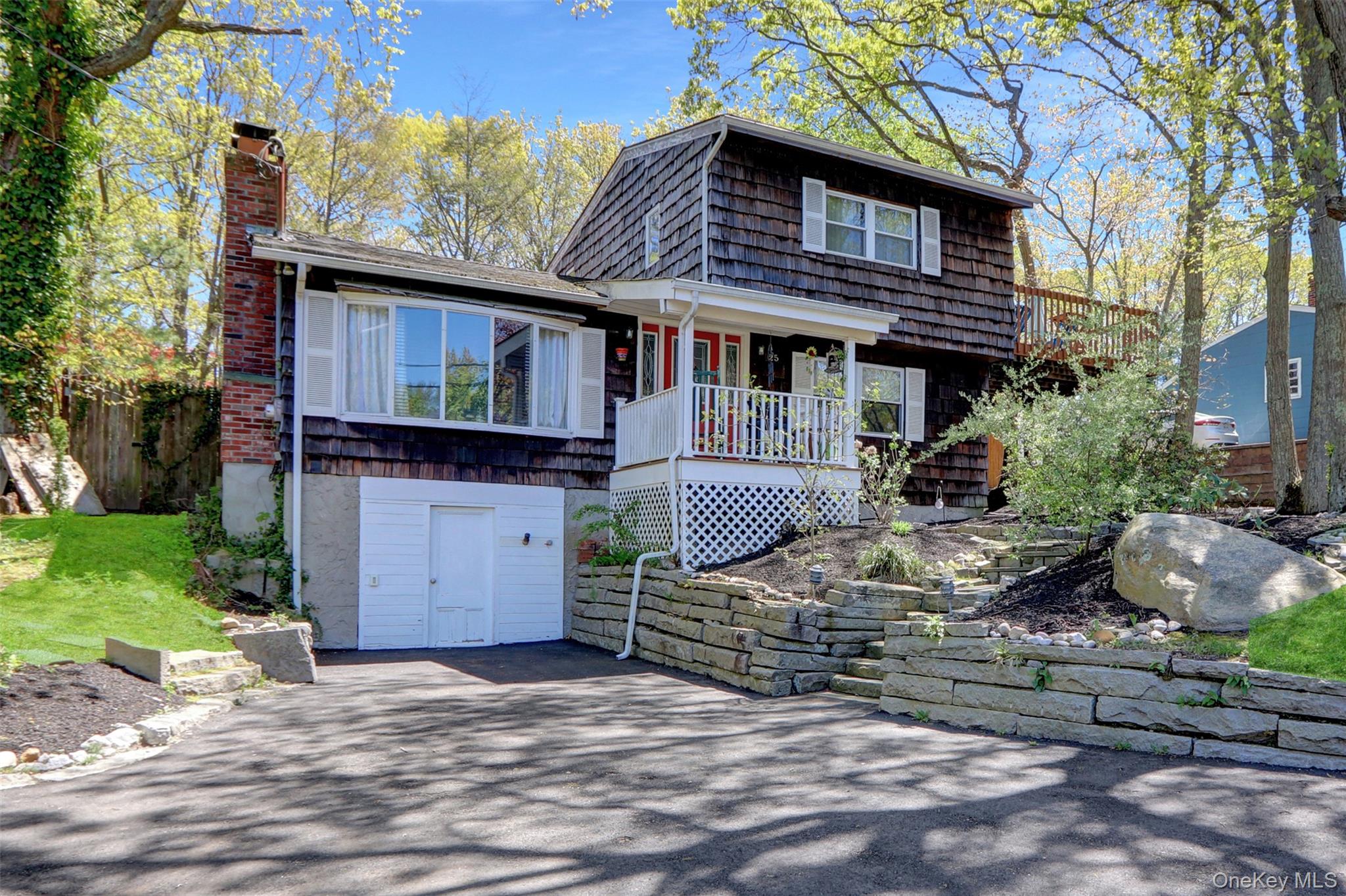 25 Zenith Road, Rocky Point, NY 11778