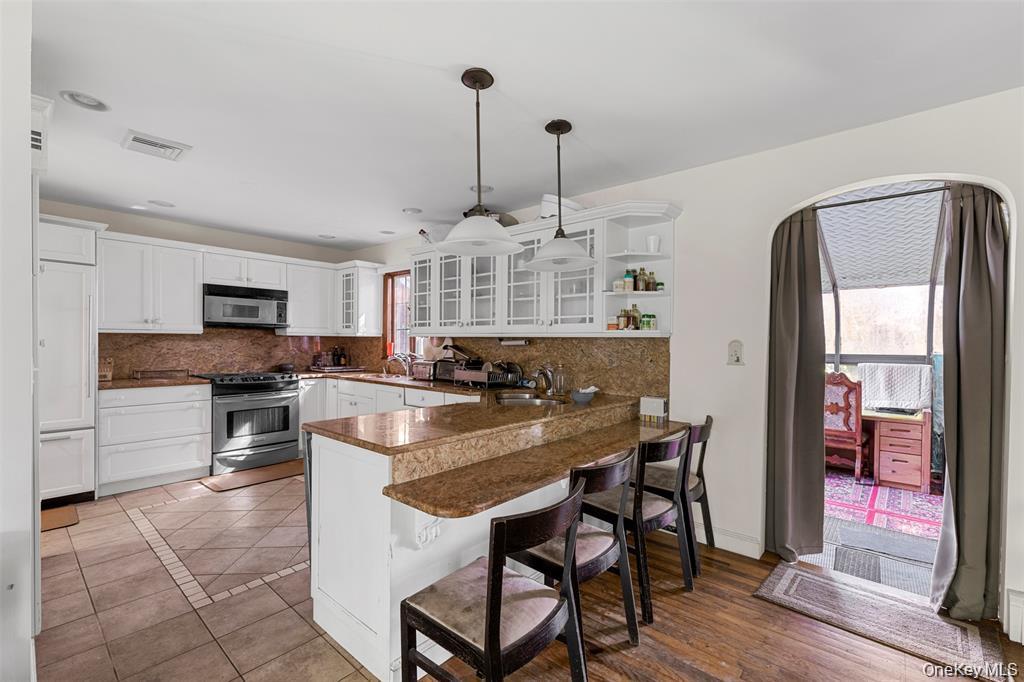 332 Springtown Road, New Paltz, NY 12561