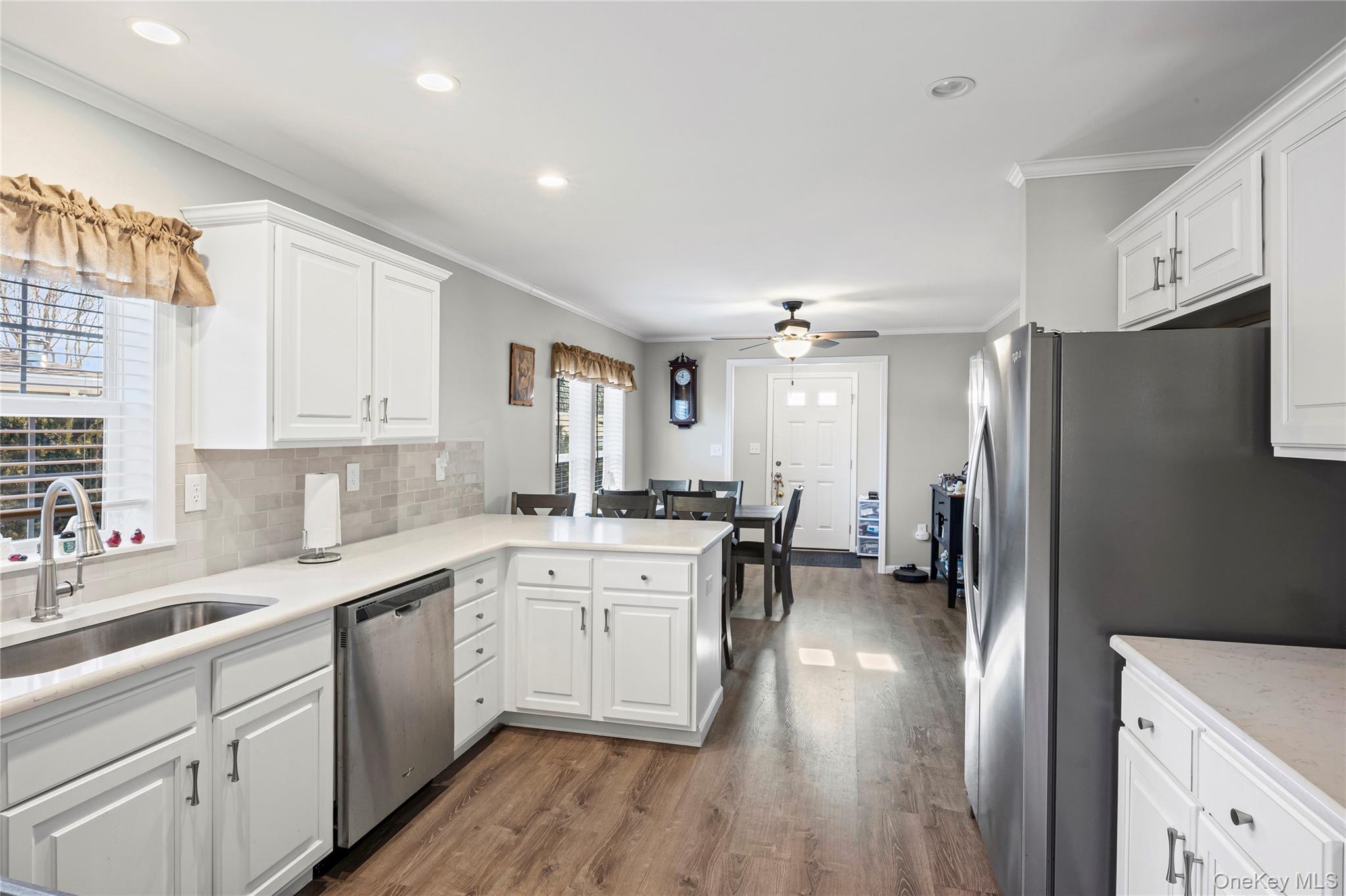 1661 Old Country Road # 351B, Riverhead, NY 11901