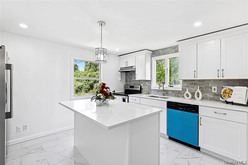 46 Saint George Drive, Shirley, NY 11967