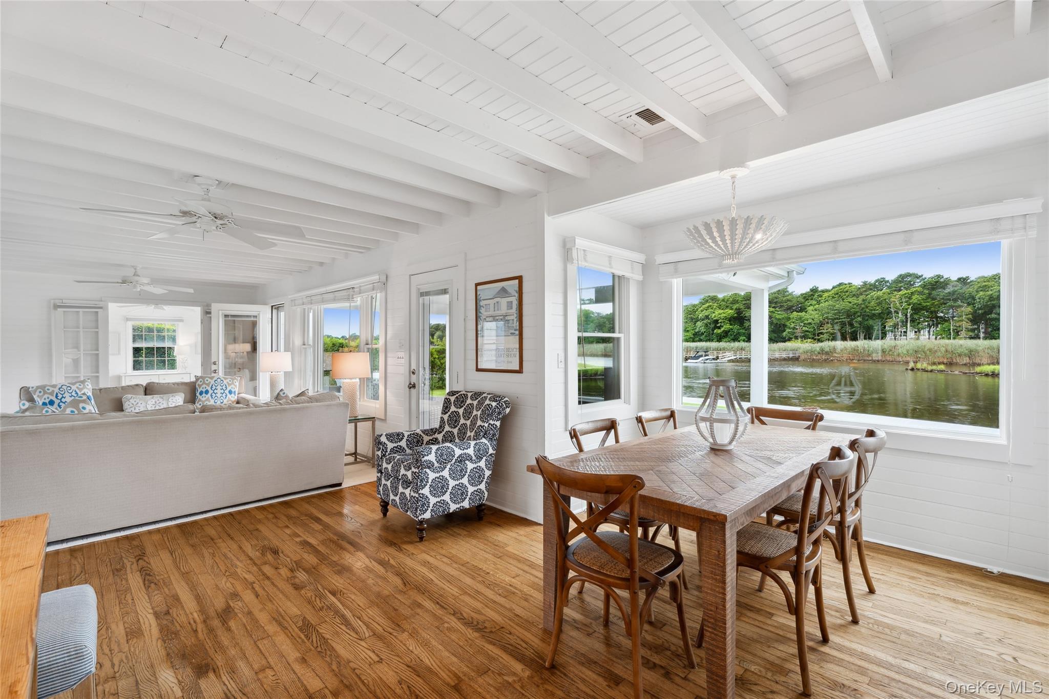 19 Bishop Avenue, Westhampton, NY 11977