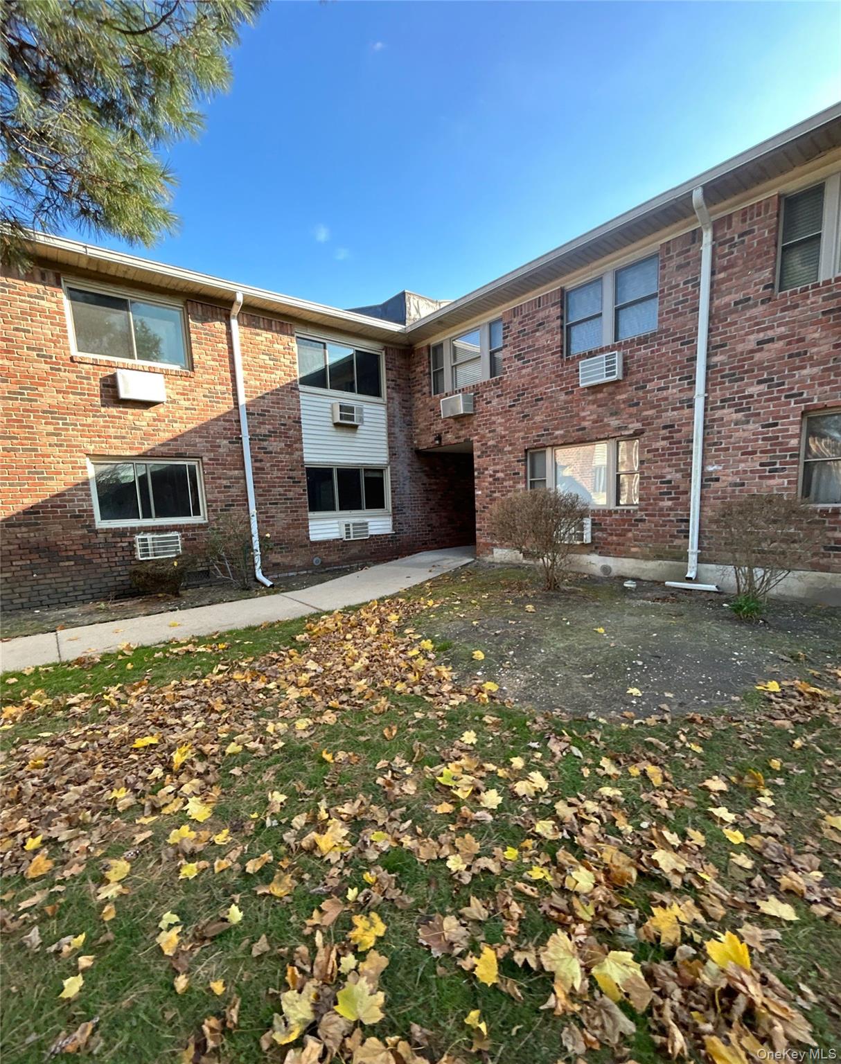 2453 Union Boulevard # 27A, Islip, NY 11751