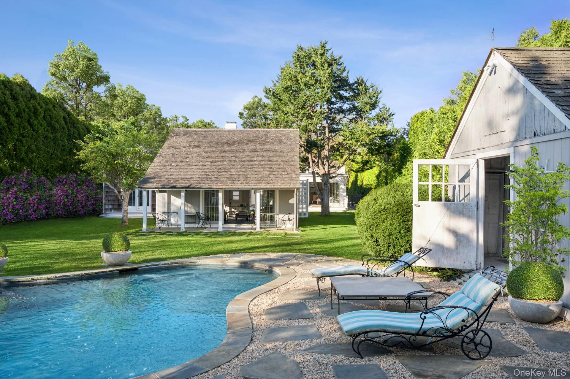 94 Post Lane, Southampton, NY 11968