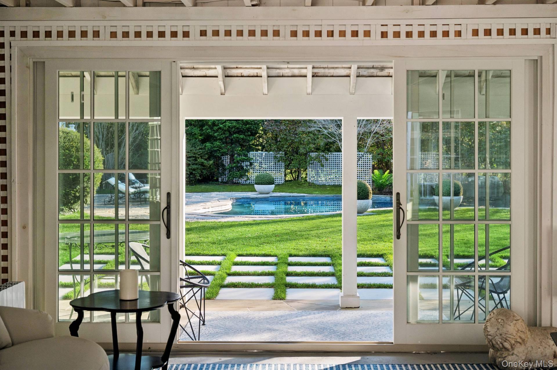 94 Post Lane, Southampton, NY 11968