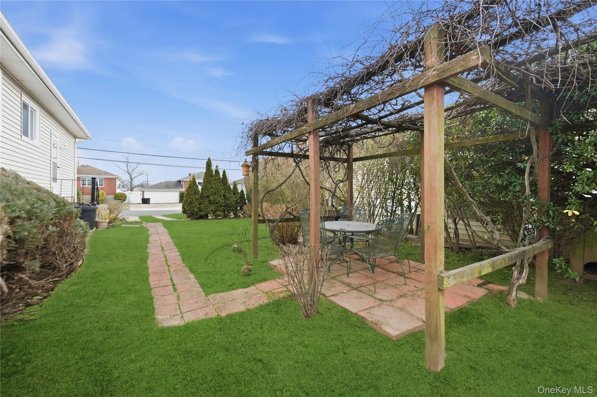 3292 Murdock Avenue, Oceanside, NY 11572