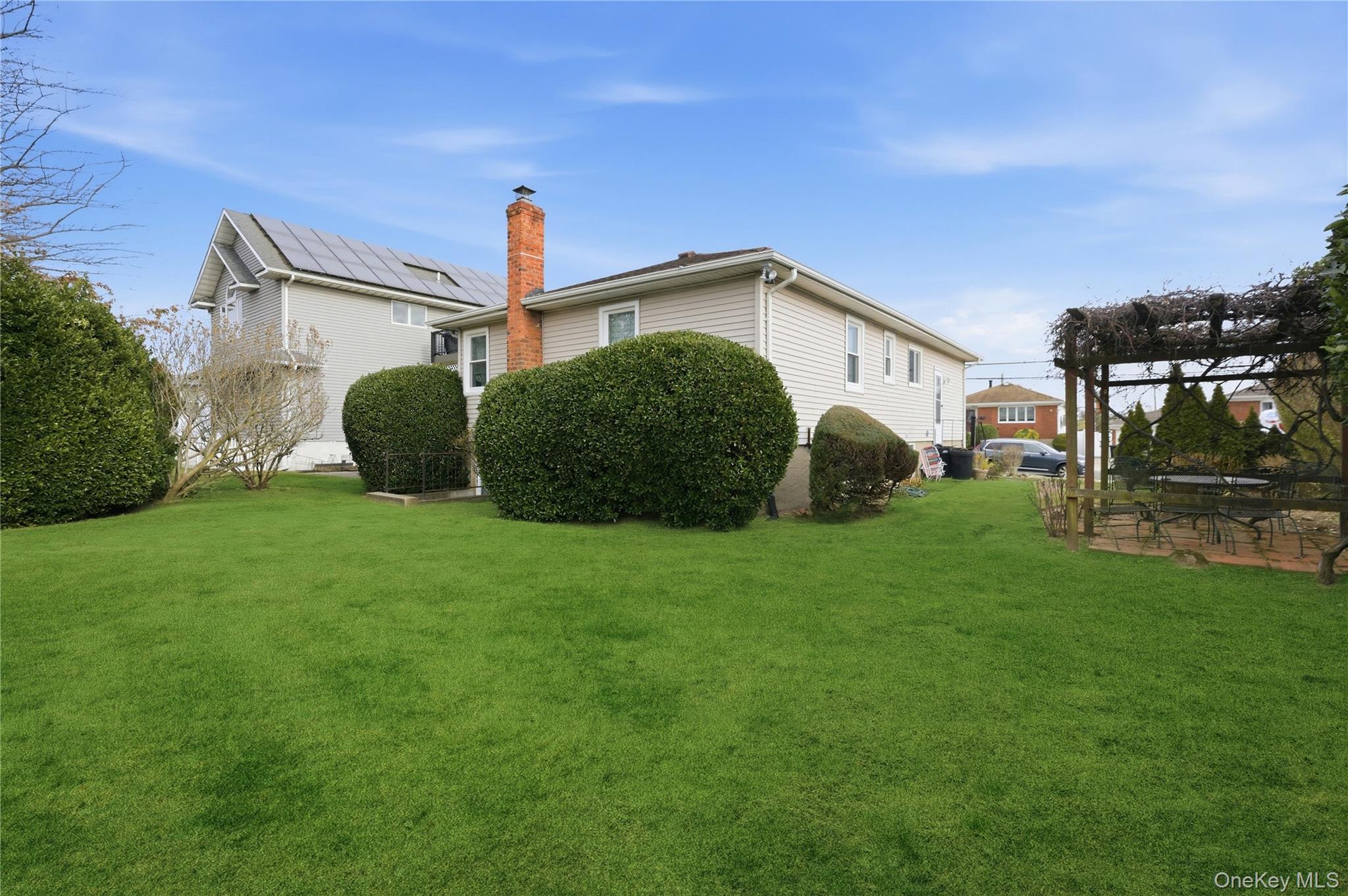 3292 Murdock Avenue, Oceanside, NY 11572