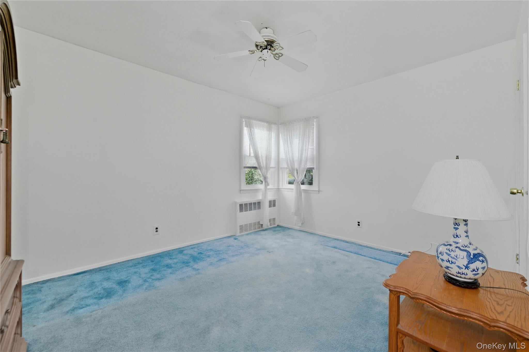 3292 Murdock Avenue, Oceanside, NY 11572