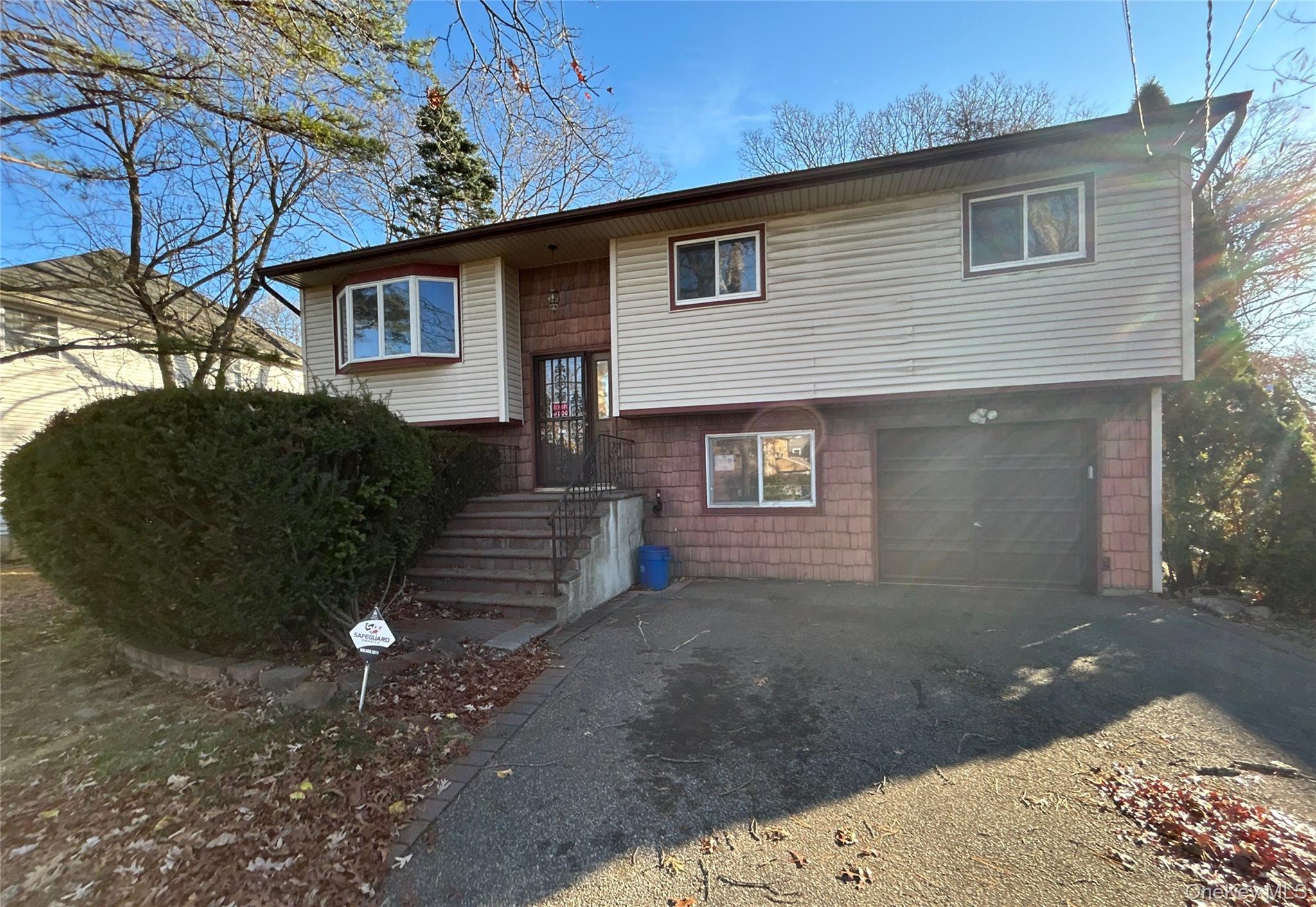 461 Skidmore Road, Deer Park, NY 11729